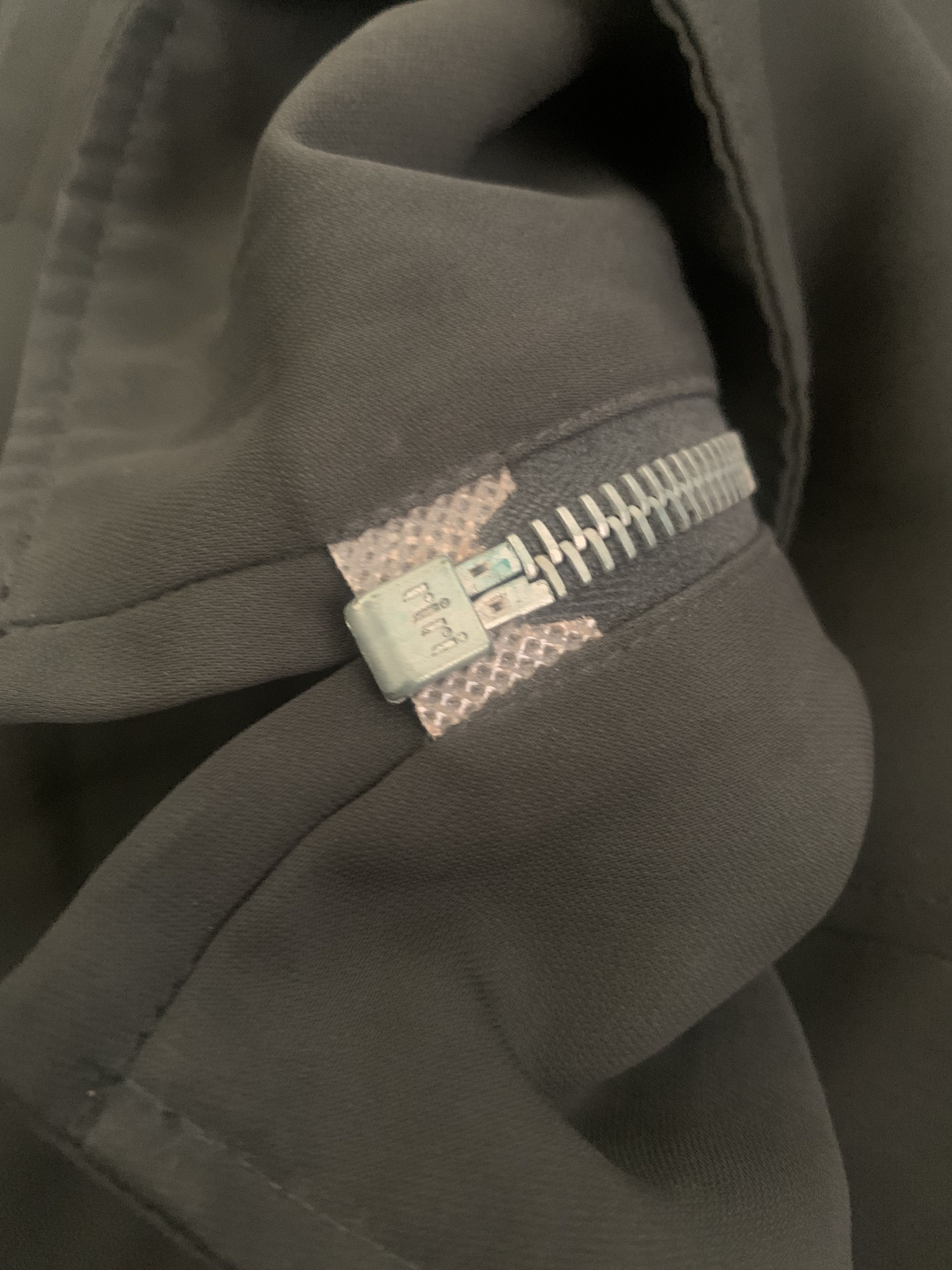Hermes Hermes olive green zip up jacket Size US M / EU 48-50 / 2 - 4 Thumbnail