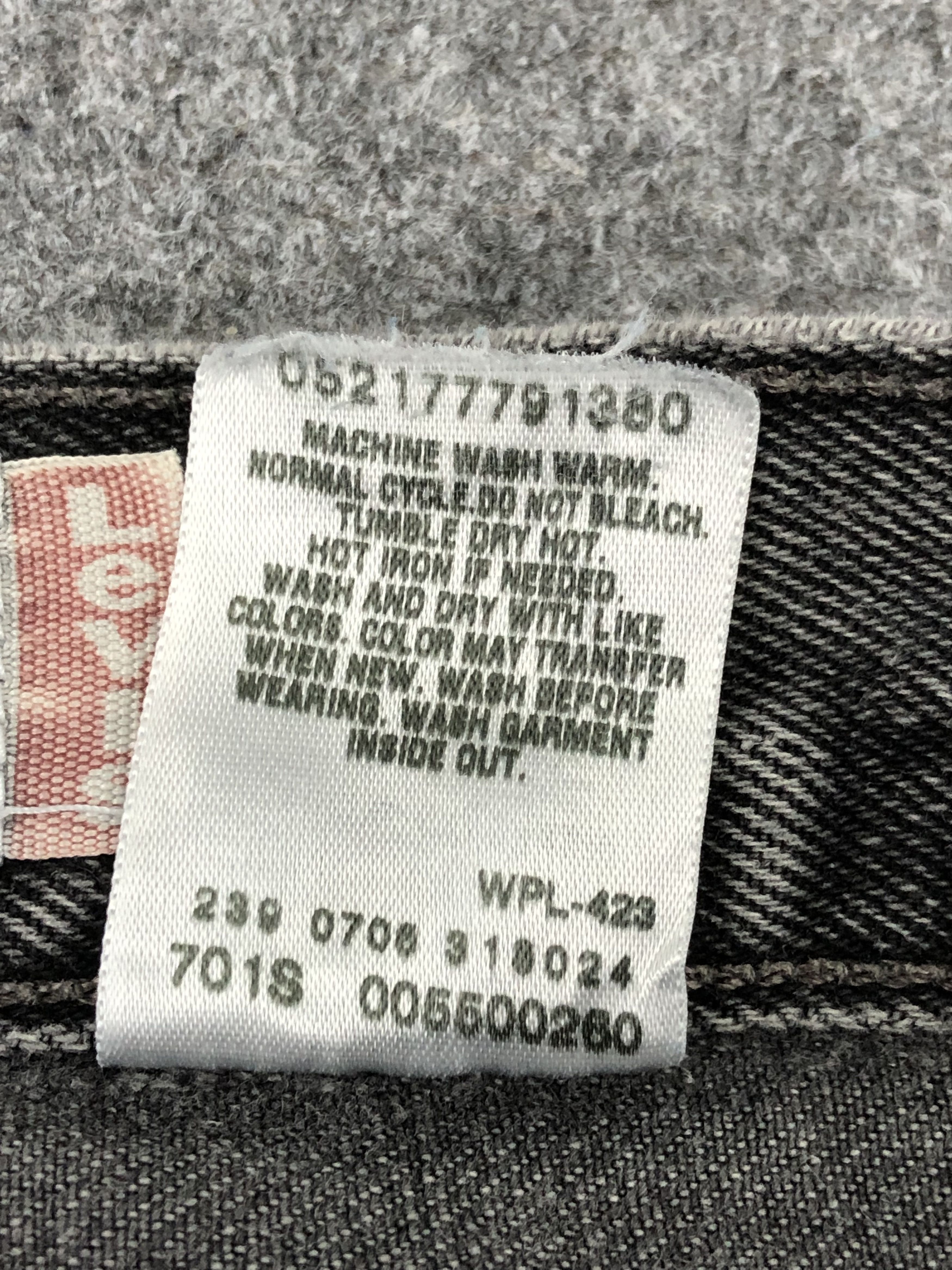 Levi's Vintage Levis 550 Faded Black Jeans 33x32 Size US 33 - 8 Thumbnail
