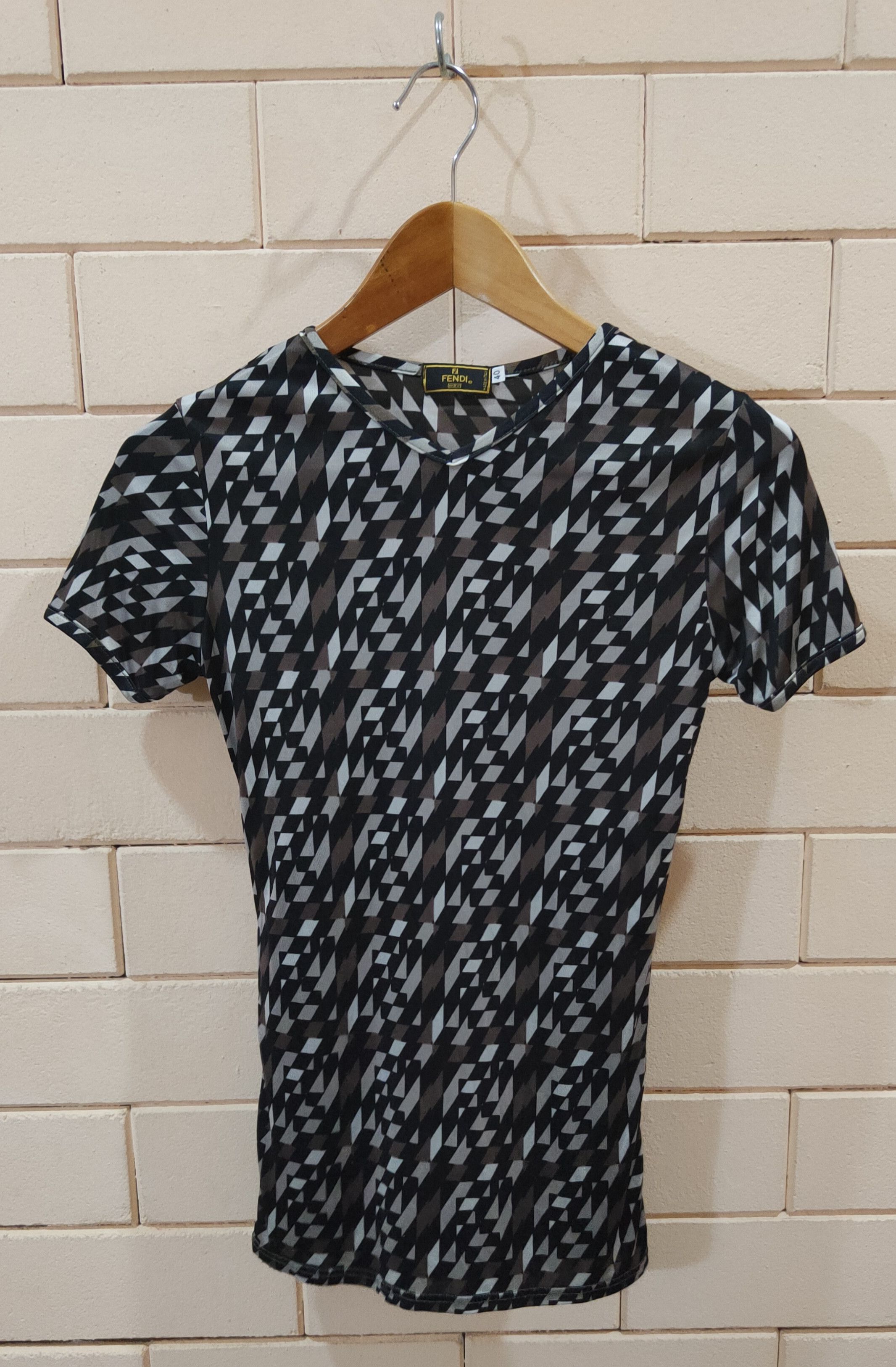 Fendi Fendi Monogram Stretchable T Shirt Size S / US 4 / IT 40 - 1 Thumbnail
