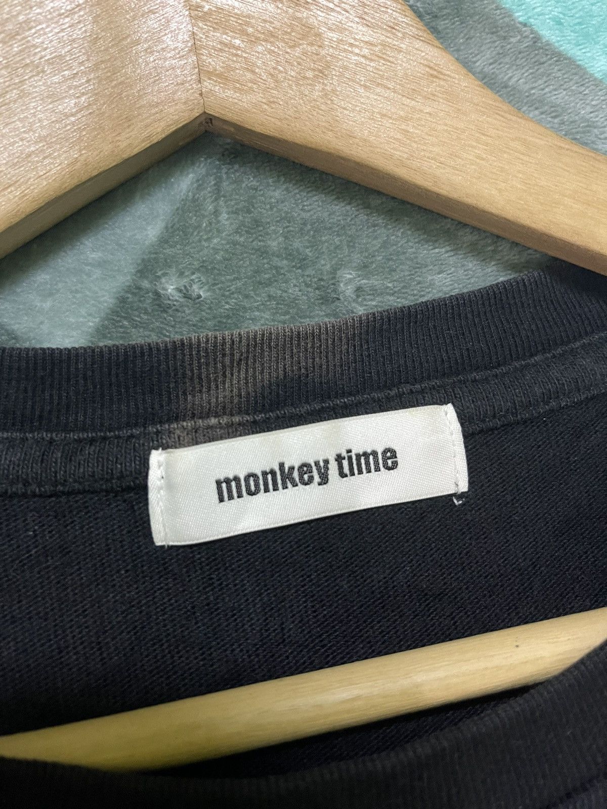 Band Tees × Metallica × monkey time METALLICA ROCK BAND MONKEY TIME LONGSLEEVE TSHIRT Size US L / EU 52-54 / 3 - 11 Thumbnail