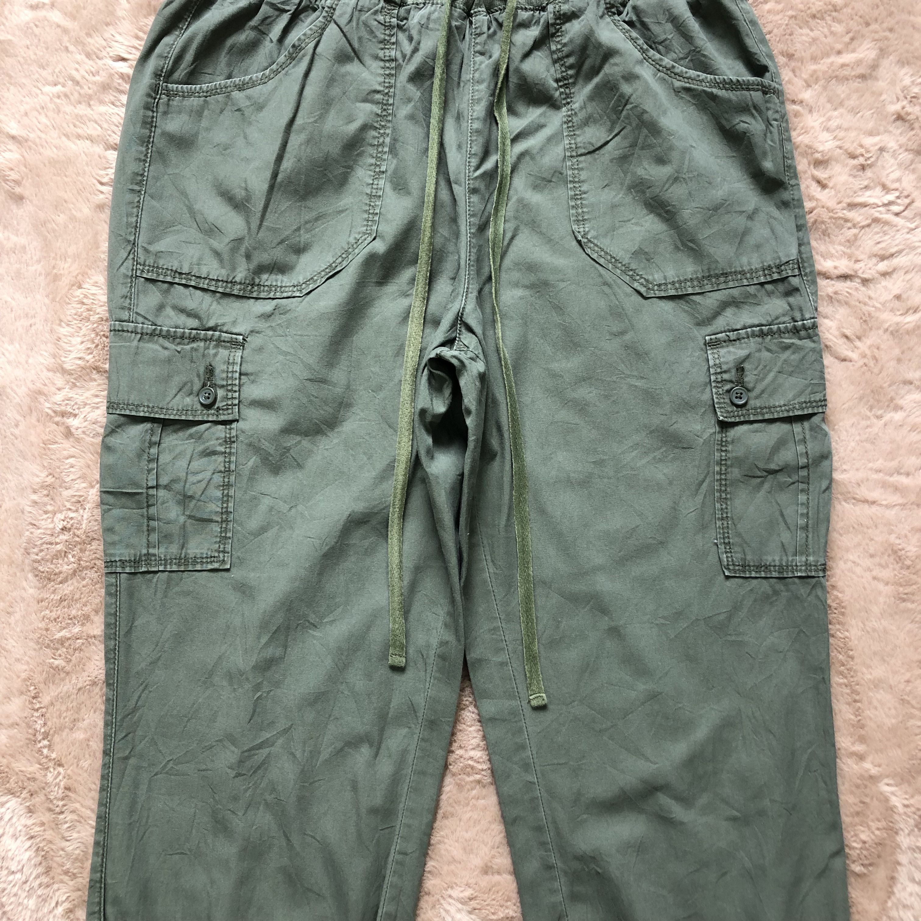Japanese Brand Uniqlo Drawstring Olive Green Quarter Cargo Pant #5723-204 Size US 30 / EU 46 - 5 Thumbnail