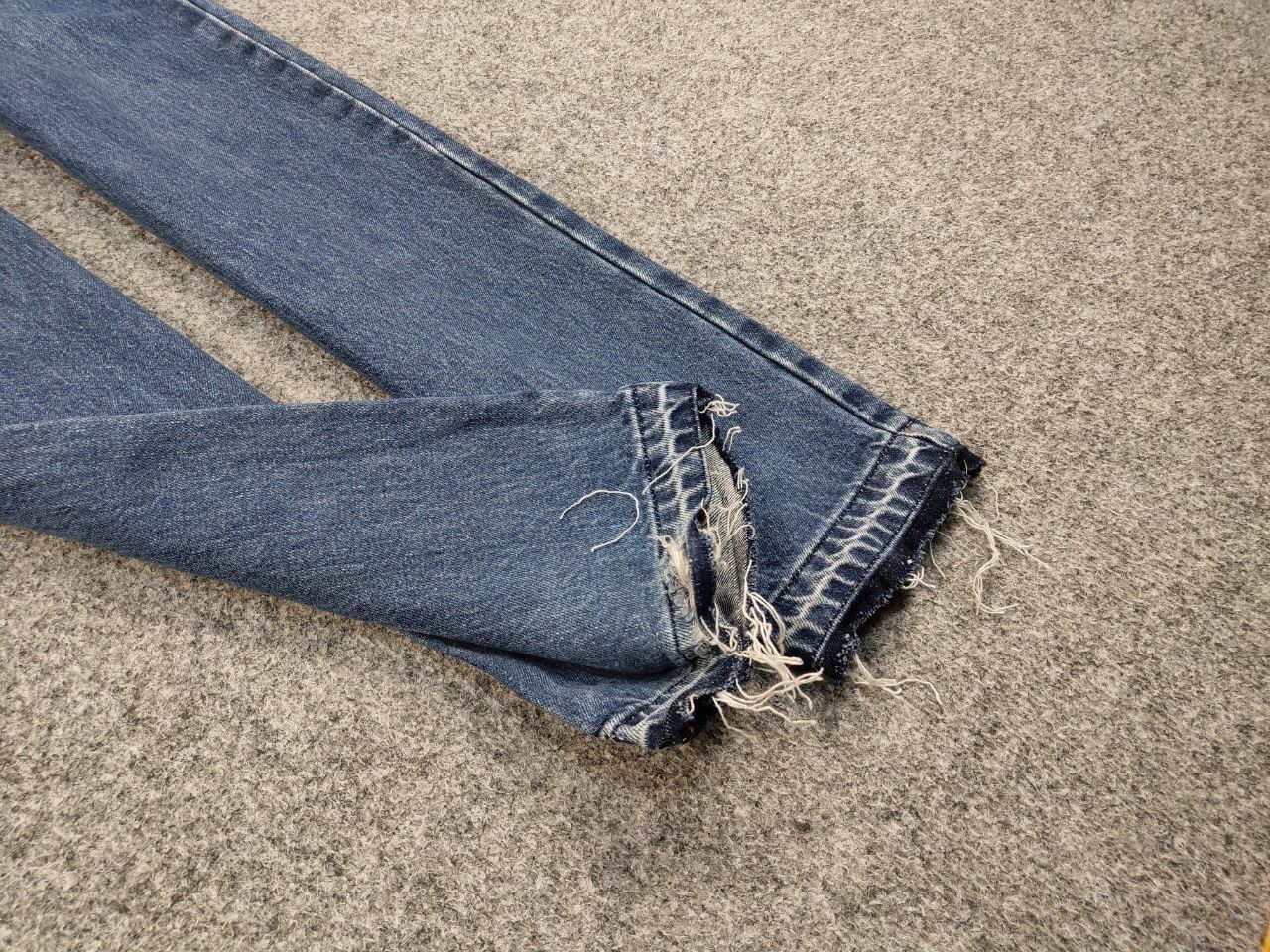 Levi's Vintage 90's Levis 751 Released Hem Faded Blue Denim Jeans Size US 34 / EU 50 - 9 Thumbnail