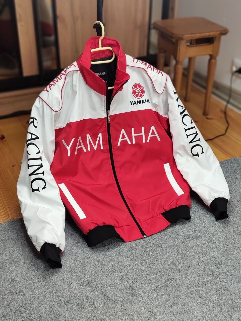 Yamaha Vintage 90's Yamaha Racing red logo padded Casual Jacket Size US L / EU 52-54 / 3 - 19 Thumbnail