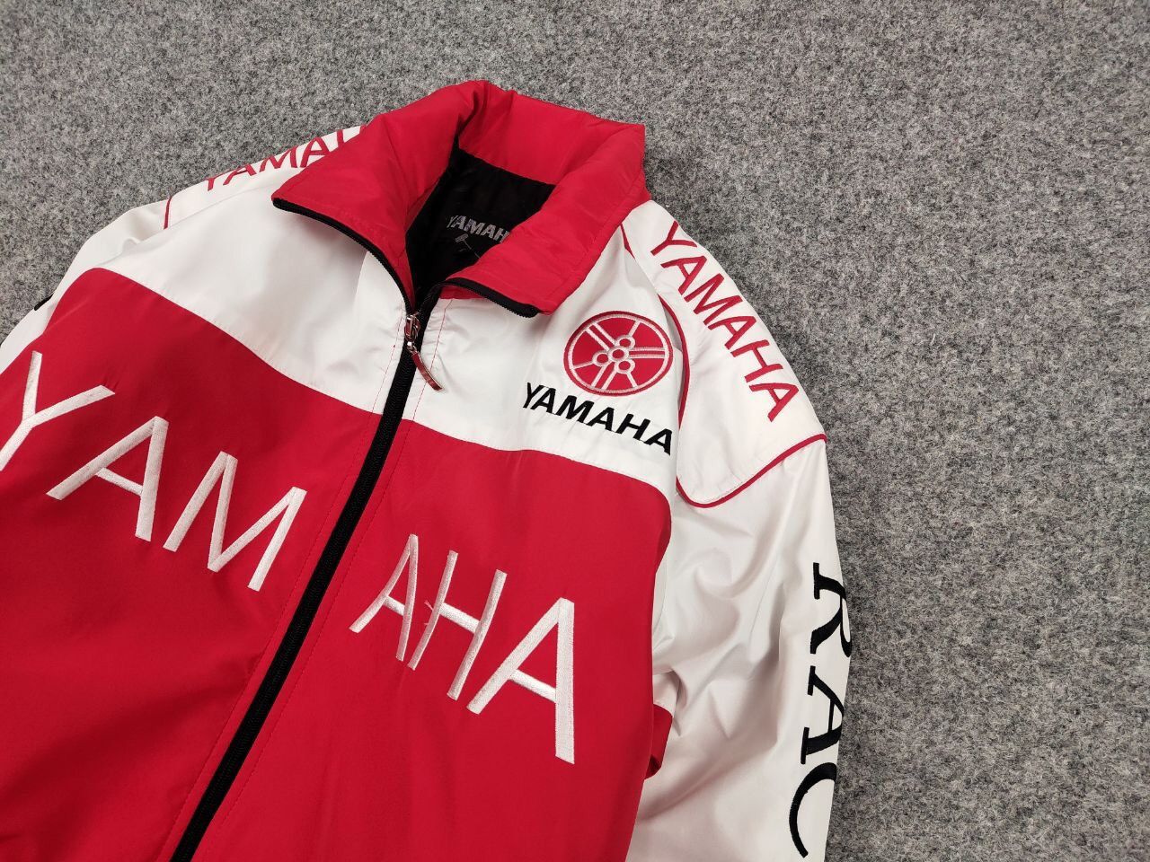 Yamaha Vintage 90's Yamaha Racing red logo padded Casual Jacket Size US L / EU 52-54 / 3 - 4 Thumbnail