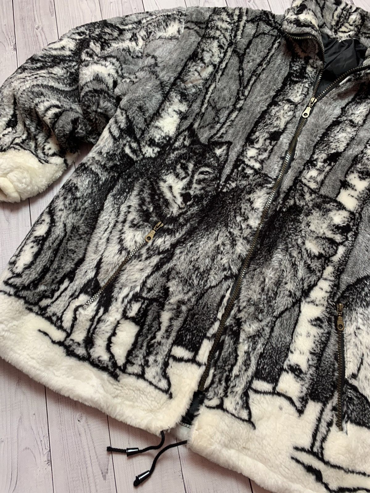 Other × Vintage Vintage Fleece jacket Wolf eagle size XL Size US XL / EU 56 / 4 - 4 Thumbnail