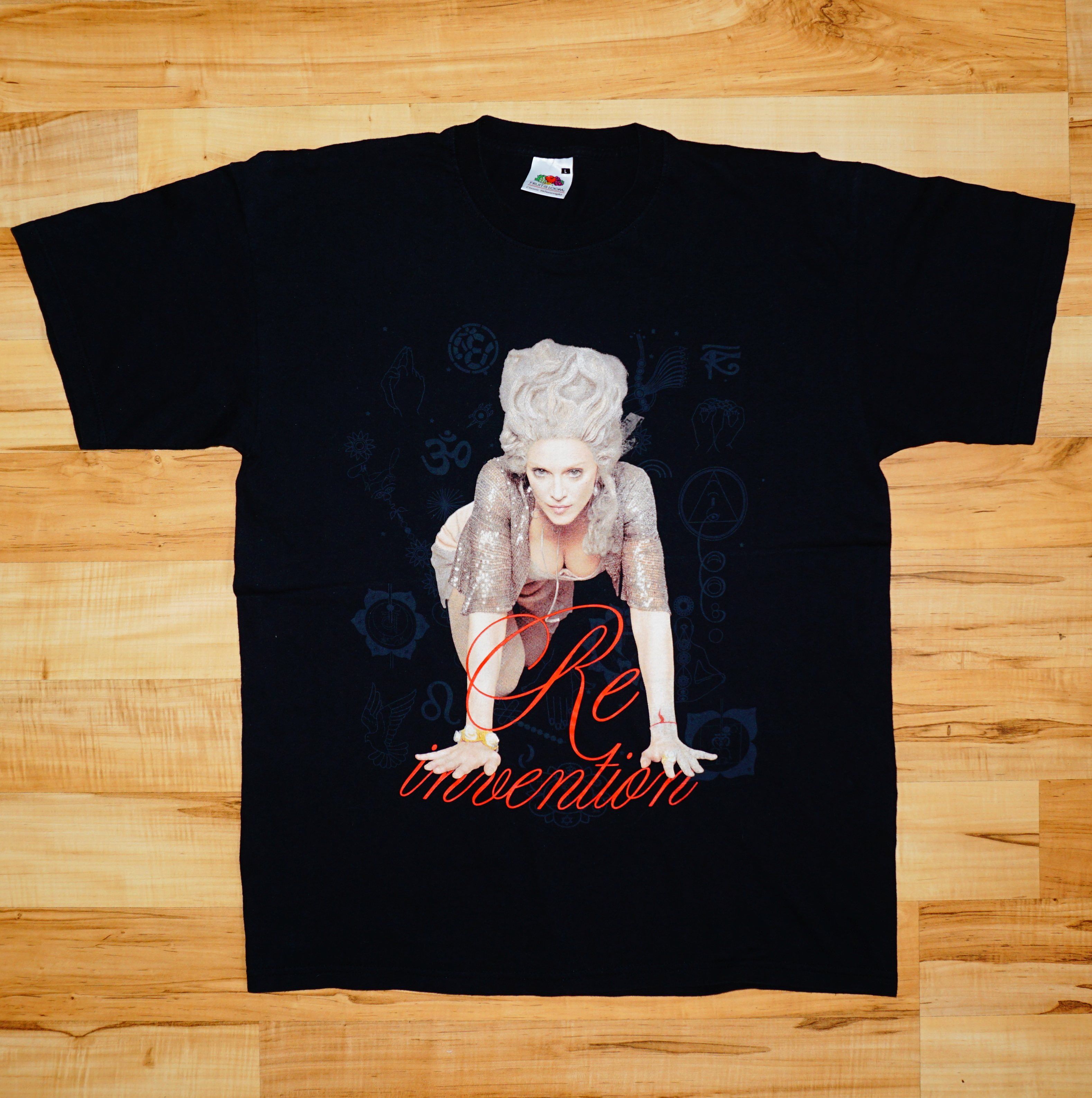 Vintage Madonna 2004 Re- Invention World Tour tshirt Size US L / EU 52-54 / 3 - 3 Thumbnail