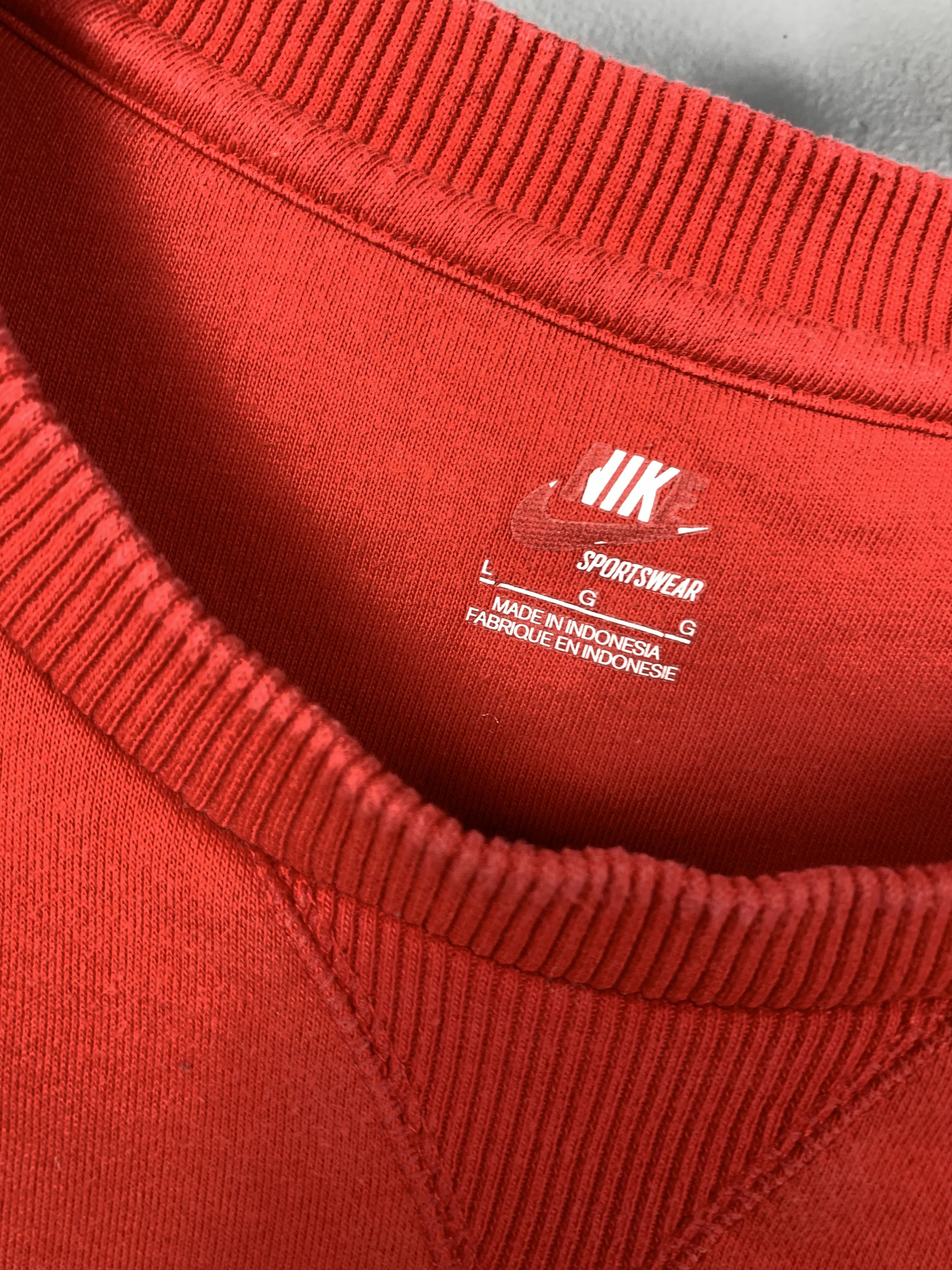 Nike Nike Vintage Mens Sweatshirt Y2K Size US L / EU 52-54 / 3 - 3 Thumbnail