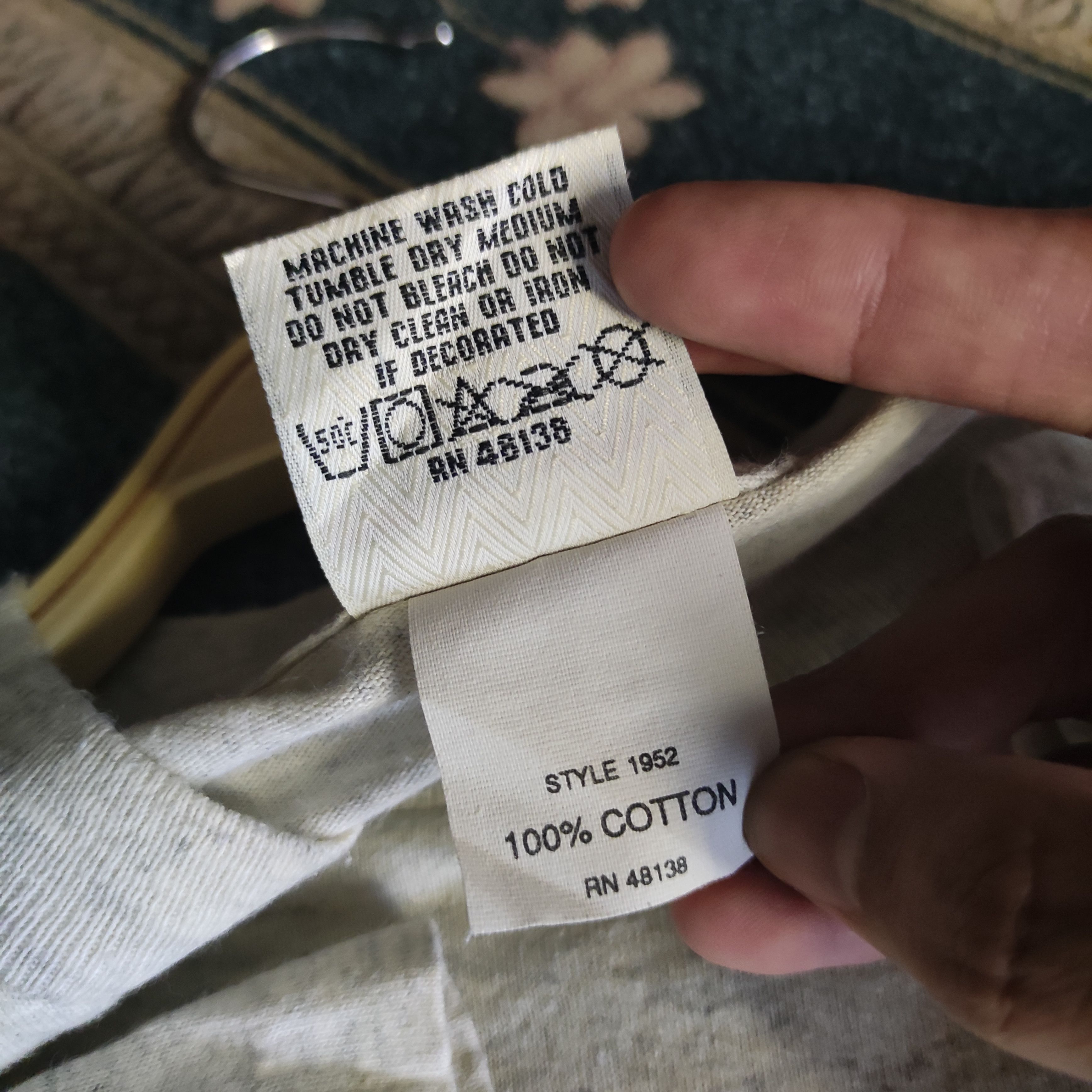 MLB × Nutmeg × Vintage Vintage 1992 Chicago White Sox Comiskey Park Size US S / EU 44-46 / 1 - 9 Thumbnail