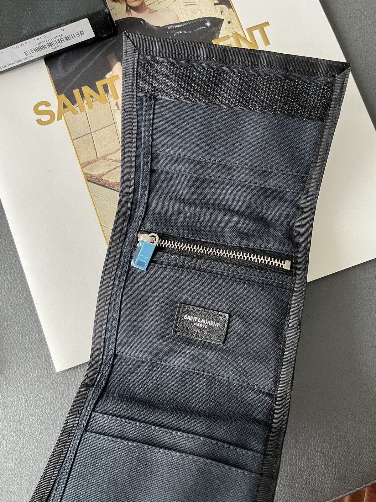 Hedi Slimane × Saint Laurent Paris × Yves Saint Laurent Brand New Limited Edition Super Rare US Flag Logo Wallet Size ONE SIZE - 12 Thumbnail