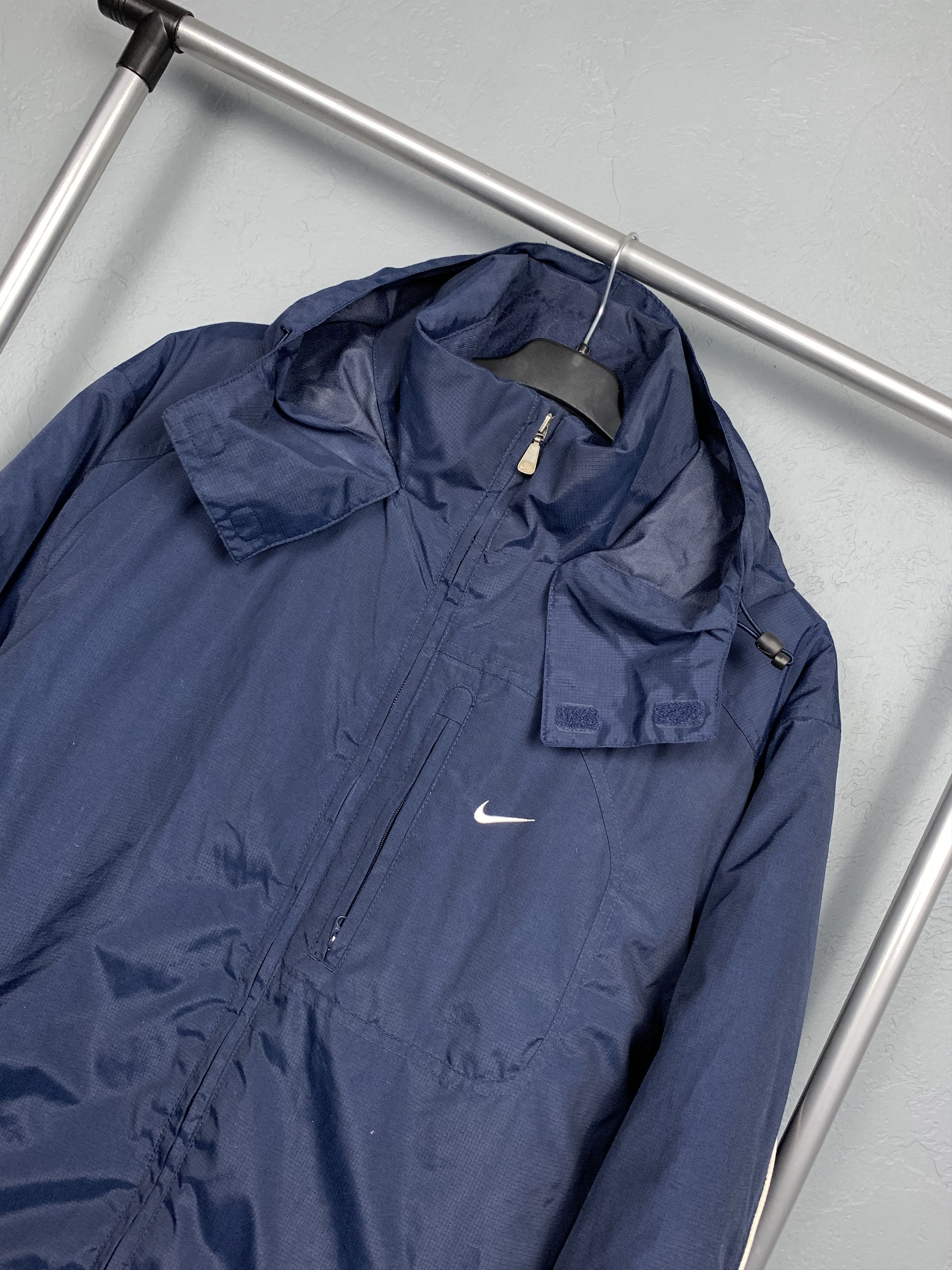 Nike Nike Vintage Mens Big Logo Jacket Size US XL / EU 56 / 4 - 4 Thumbnail