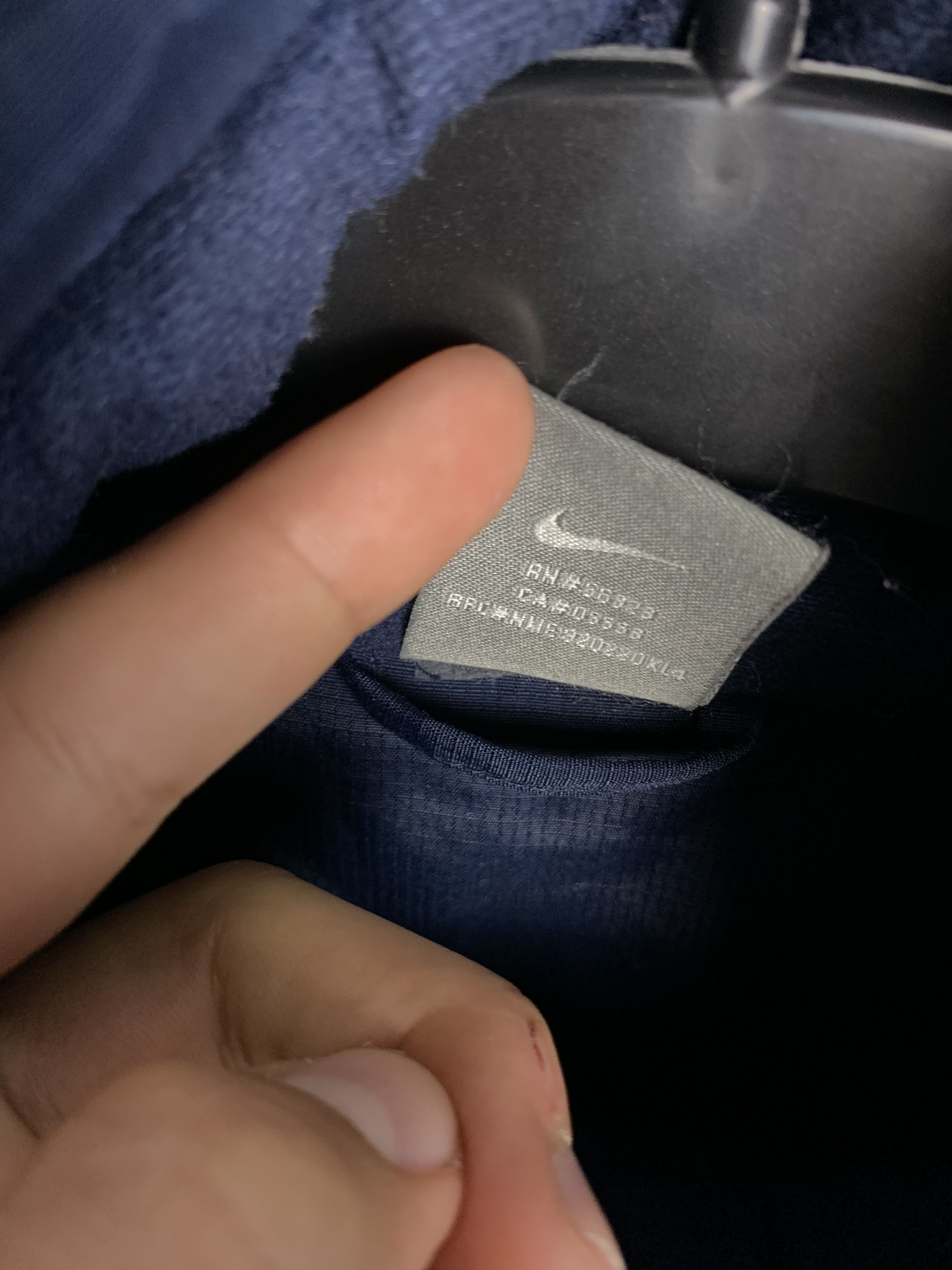 Nike Nike Vintage Mens Big Logo Jacket Size US XL / EU 56 / 4 - 6 Thumbnail