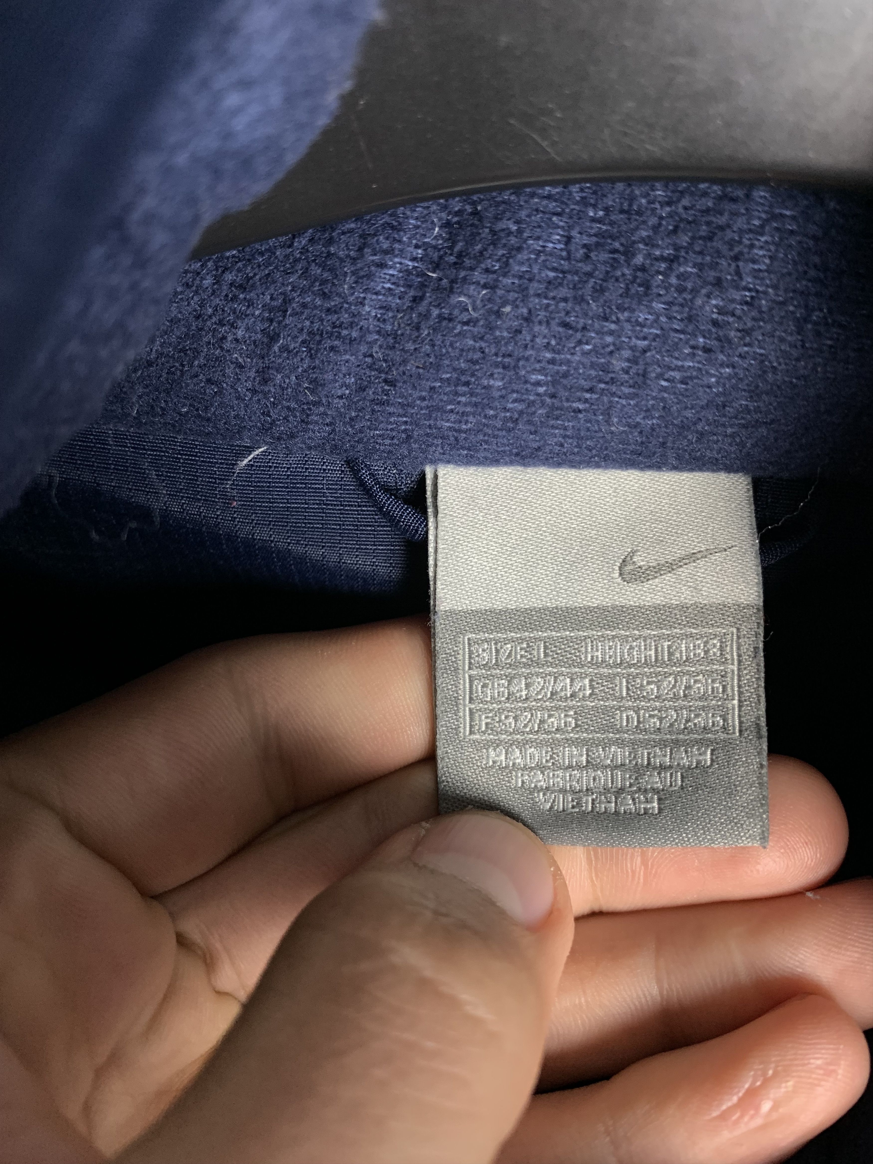 Nike Nike Vintage Mens Big Logo Jacket Size US XL / EU 56 / 4 - 5 Thumbnail