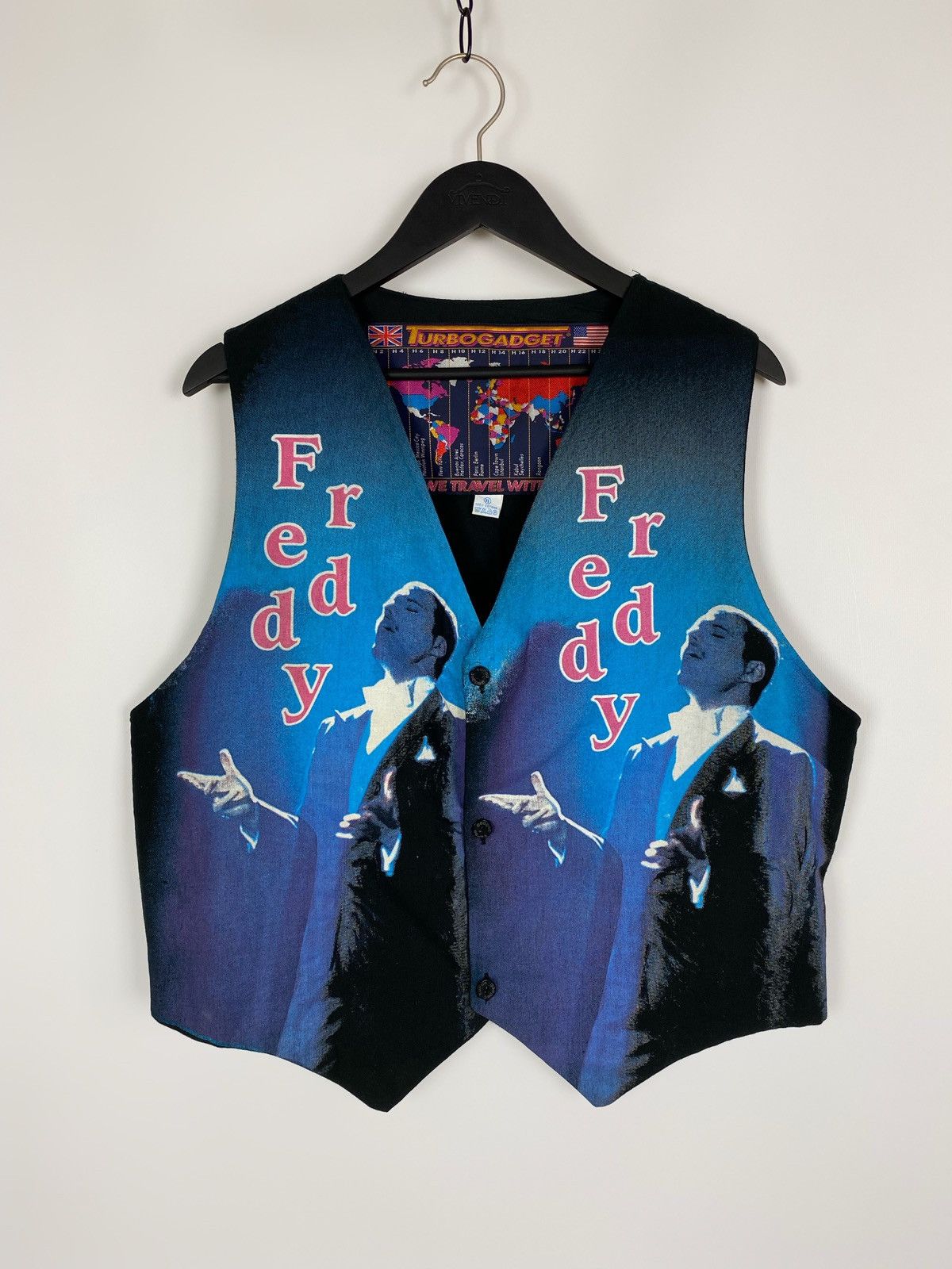 Band Tees 80’s Vintage Turbogadget Freddy Mercury Over Print Vest Size US XL / EU 56 / 4 - 1 Thumbnail