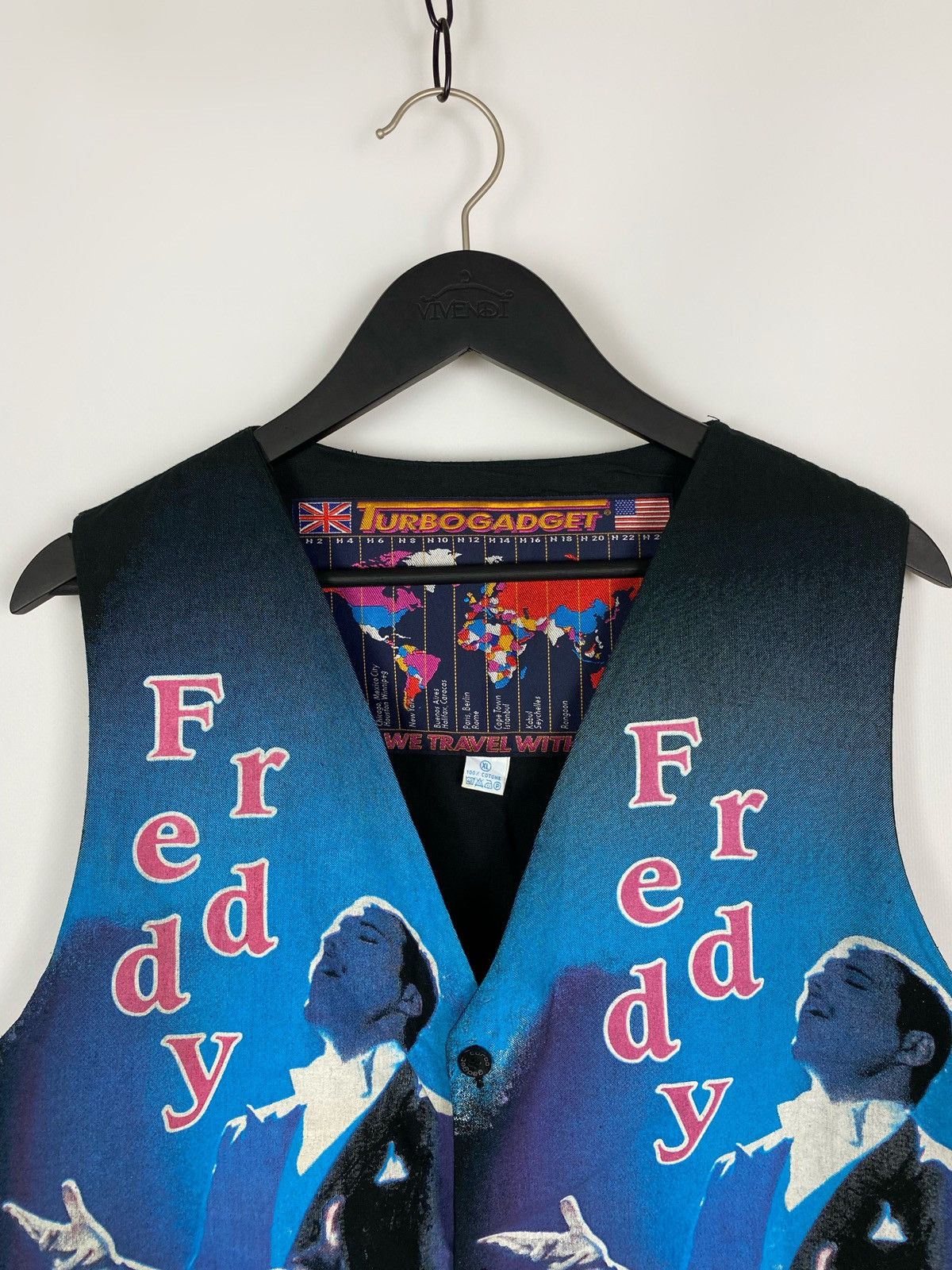 Band Tees 80’s Vintage Turbogadget Freddy Mercury Over Print Vest Size US XL / EU 56 / 4 - 2 Thumbnail