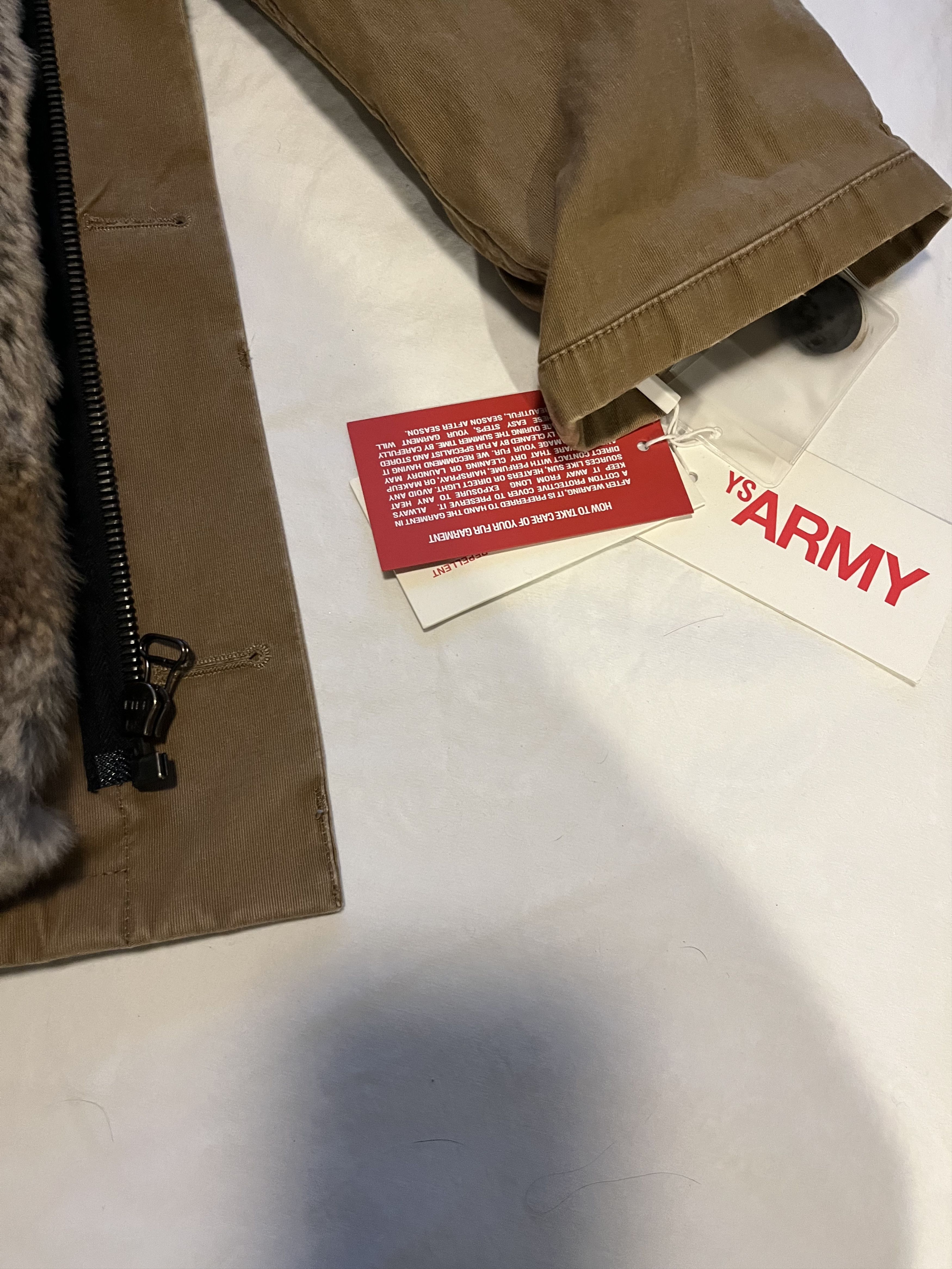 Yves Salomon Yves Salomon Fur Parka Size US M / EU 48-50 / 2 - 9 Thumbnail