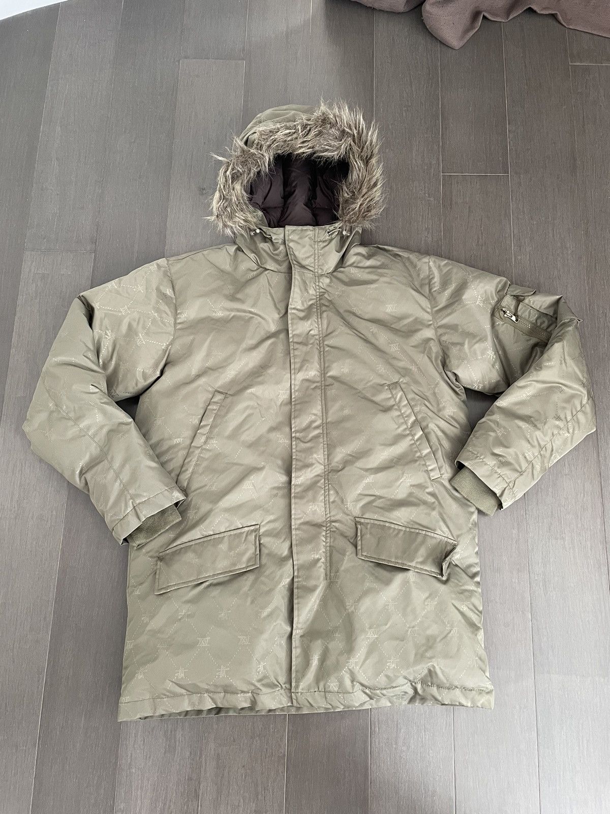 Vintage Stussy Fur Hood Padded Zip Up Jacket Size L