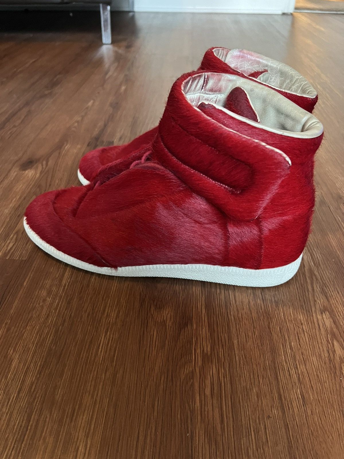 Maison Margiela Margiela Pony Hair futures Yeezy Tour Style Size US 10 / EU 43 - 2 Thumbnail
