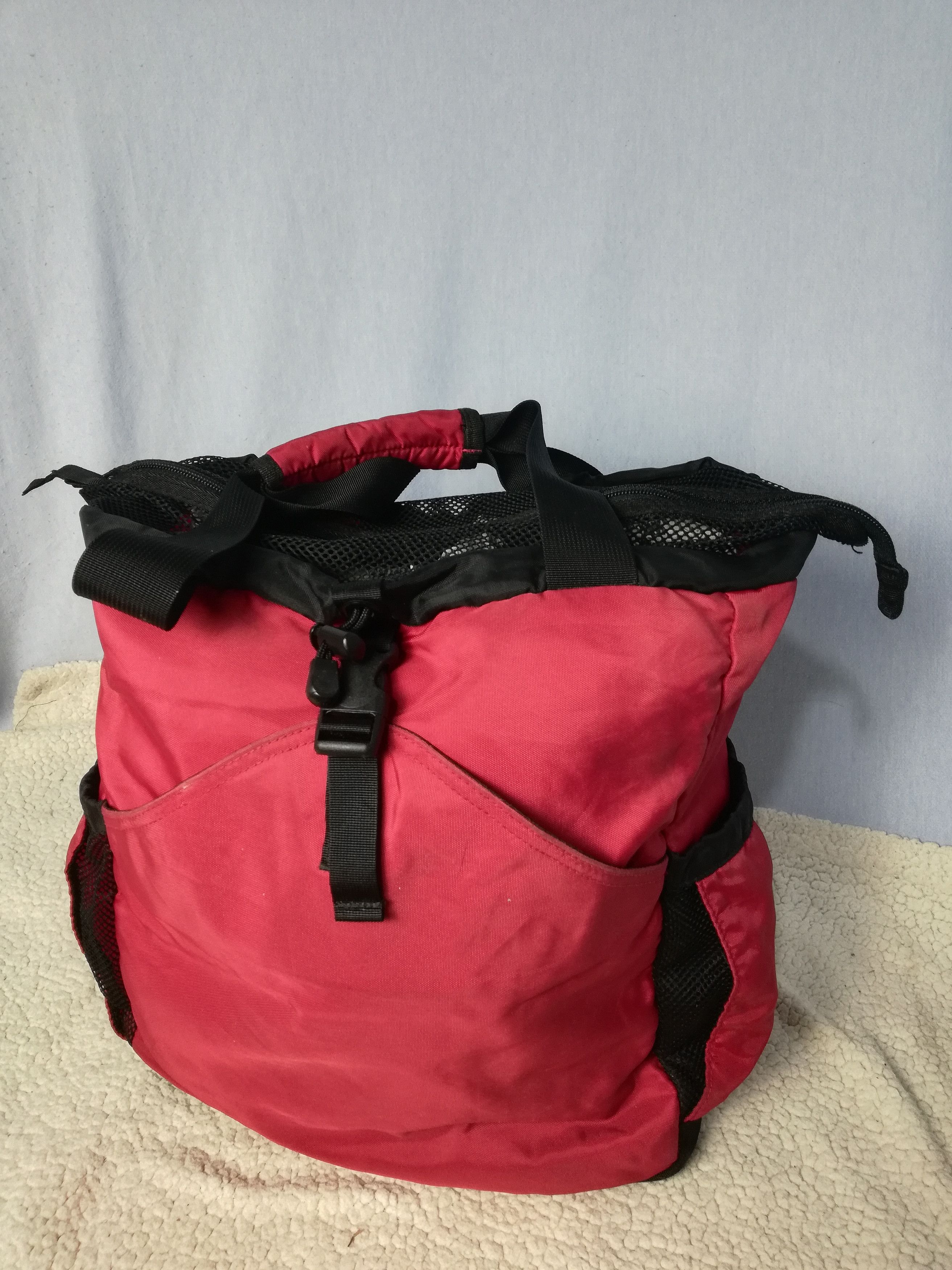 uniqlo multipockets backpack