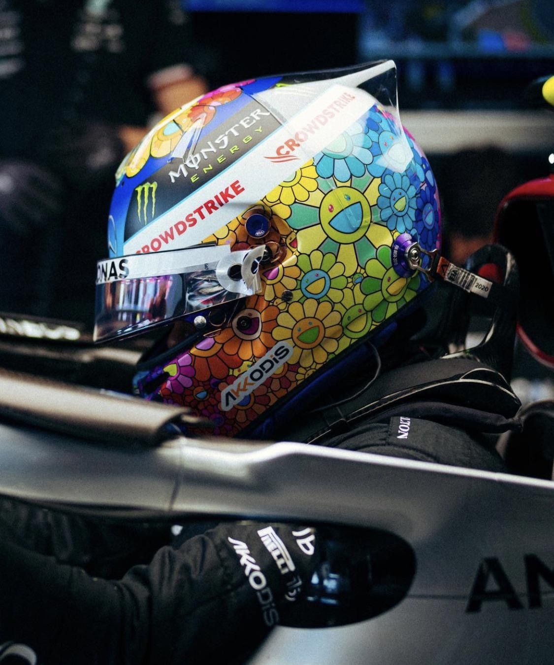 Takashi Murakami TAKASHI MURAKAMI X +44 BY LEWIS HAMILTON Speedway Longsleeve Size US M / EU 48-50 / 2 - 14 Thumbnail