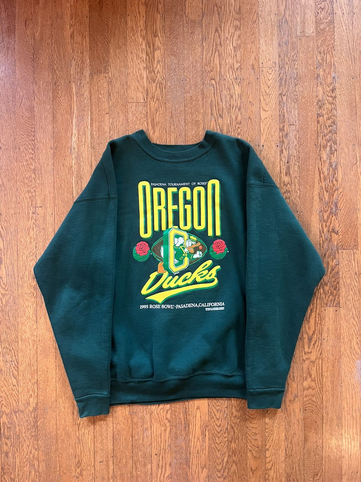 Vintage Salem authentic Oregon Fightin' Ducks Crewneck Sweatshirt