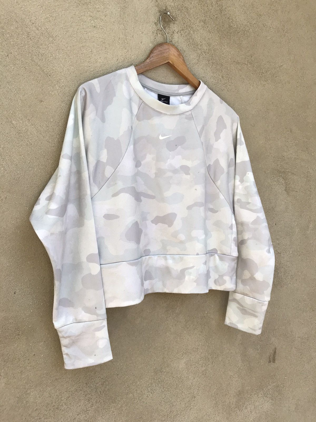 Nike × Nike ACG × Other NIKE CENTER CAMO CROPPED SWEATSHIRT WOMEN Size L / US 10 / IT 46 - 4 Thumbnail