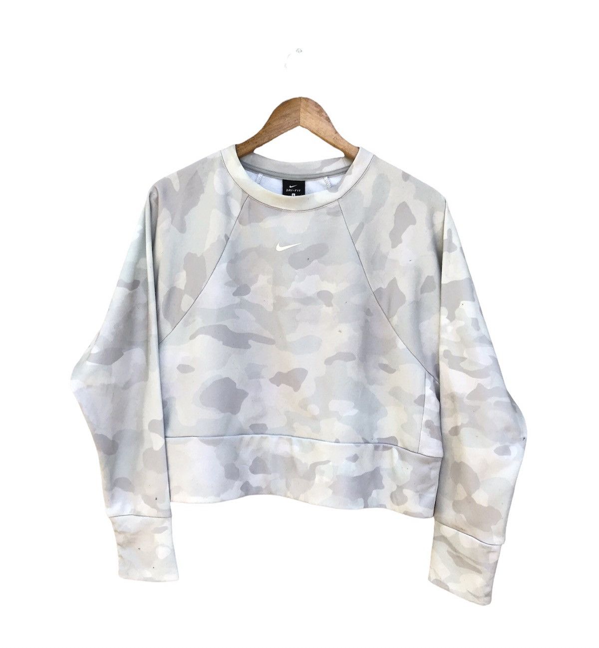 Nike × Nike ACG × Other NIKE CENTER CAMO CROPPED SWEATSHIRT WOMEN Size L / US 10 / IT 46 - 1 Thumbnail