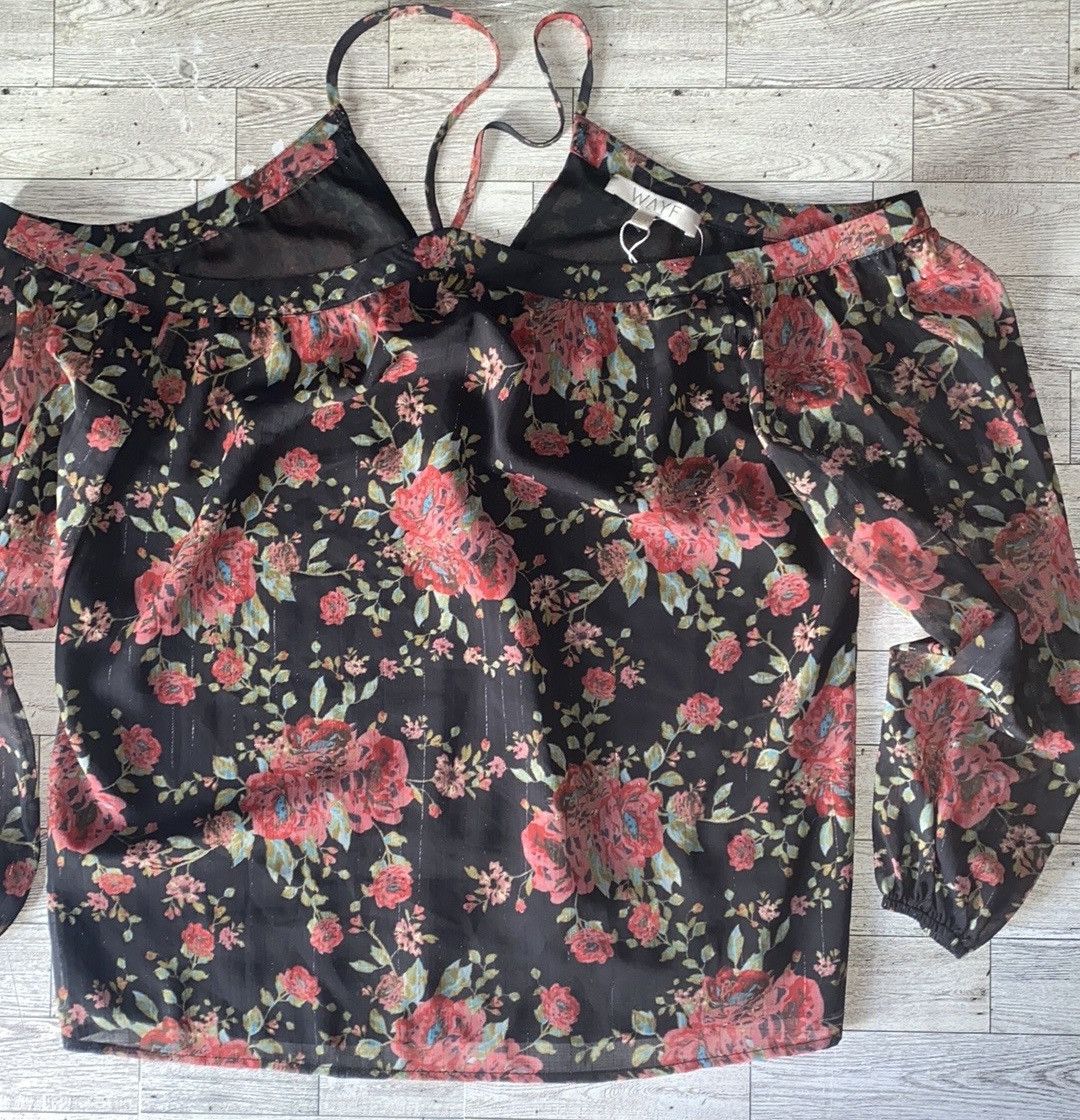 Bloomingdale's WAYF, Boho, Cold Shoulder, Floral Blouse Size S / US 4 / IT 40 - 3 Thumbnail