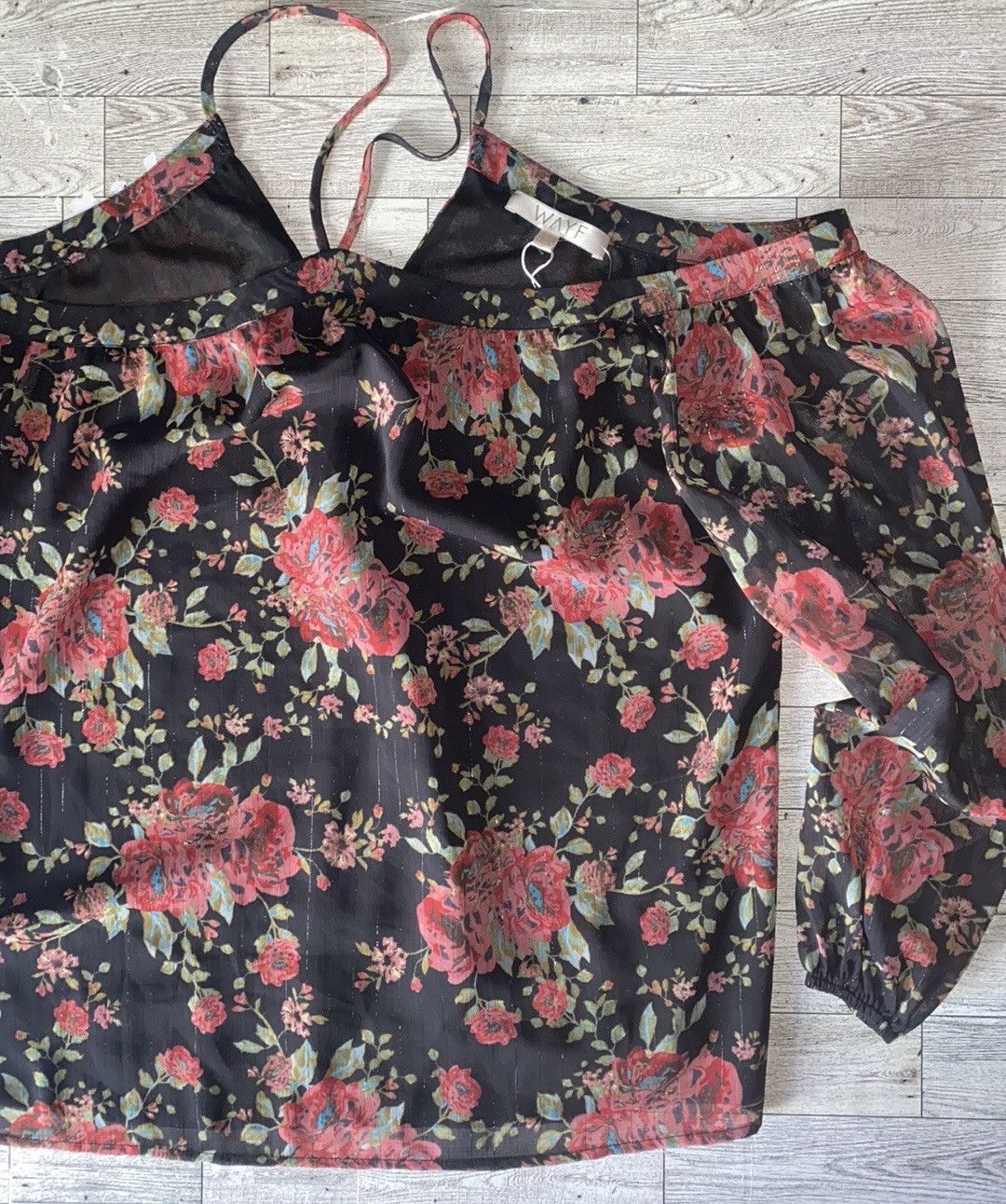 Bloomingdale's WAYF, Boho, Cold Shoulder, Floral Blouse Size S / US 4 / IT 40 - 5 Thumbnail