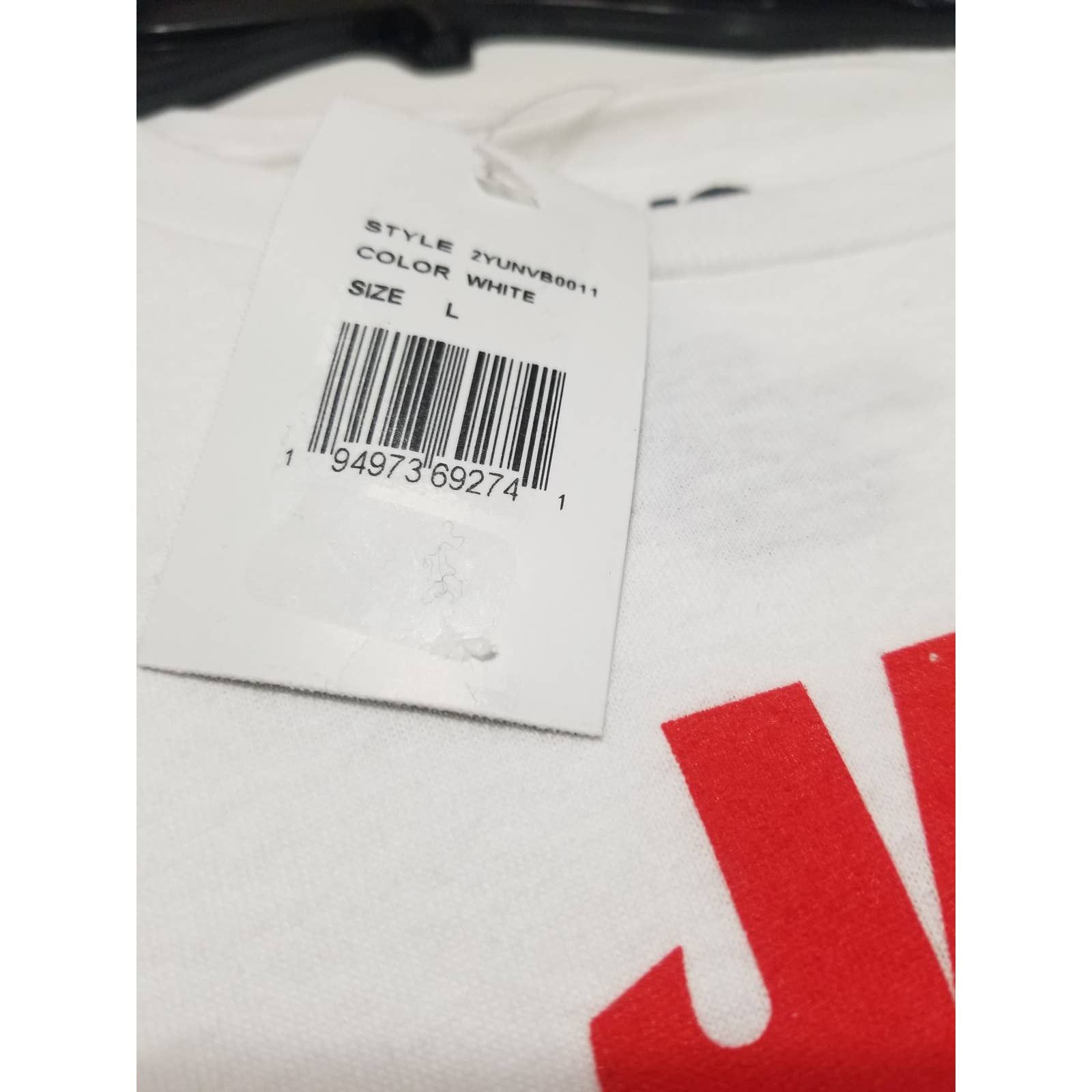 Universal Studios Jaws By Universal Studio Boys White Shirt Size L NWT Size US L / EU 52-54 / 3 - 5 Thumbnail