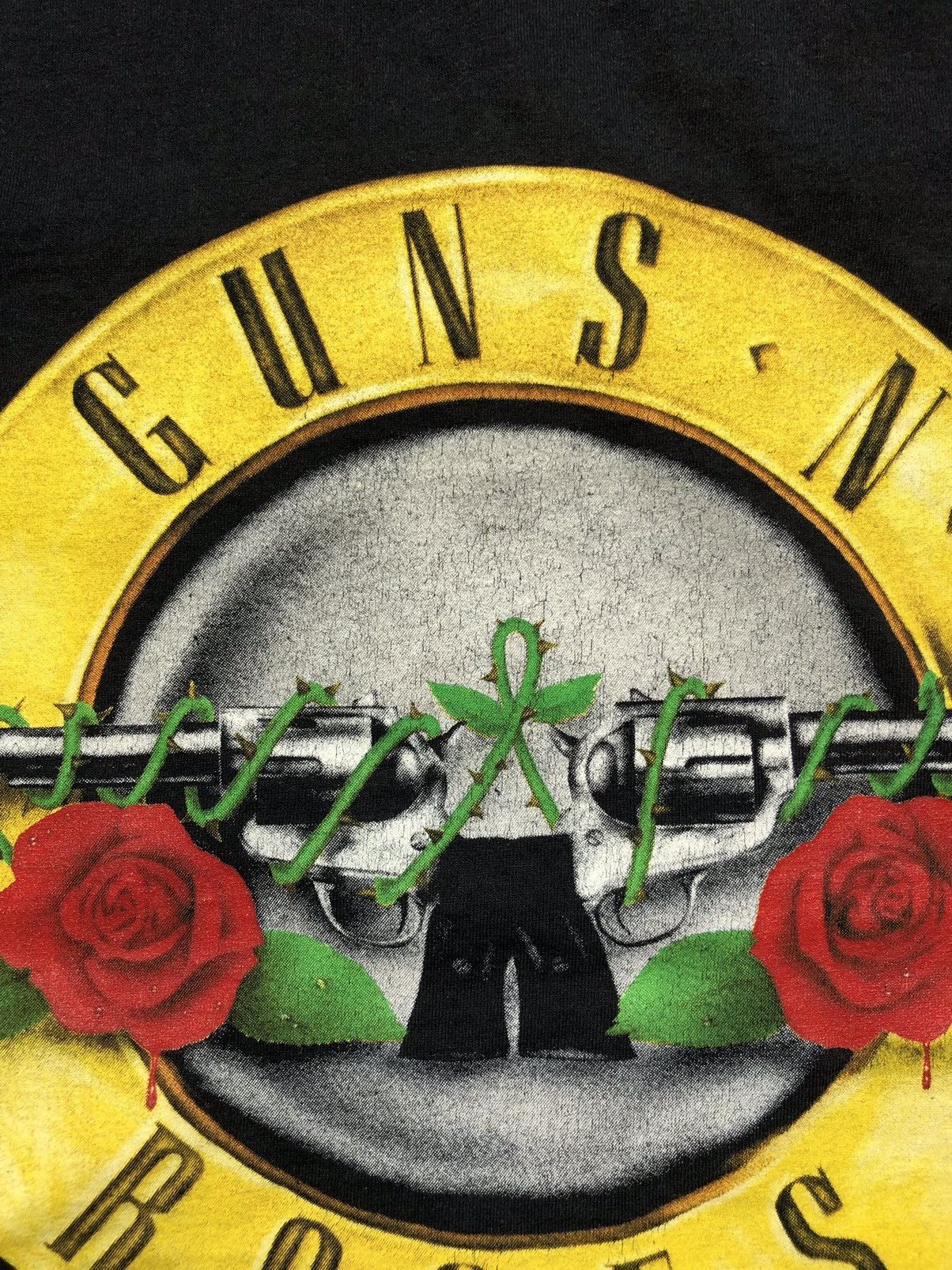 Band Tees Vintage Guns N Roses 2004 Band Tour T-shirt Size US L / EU 52-54 / 3 - 5 Thumbnail