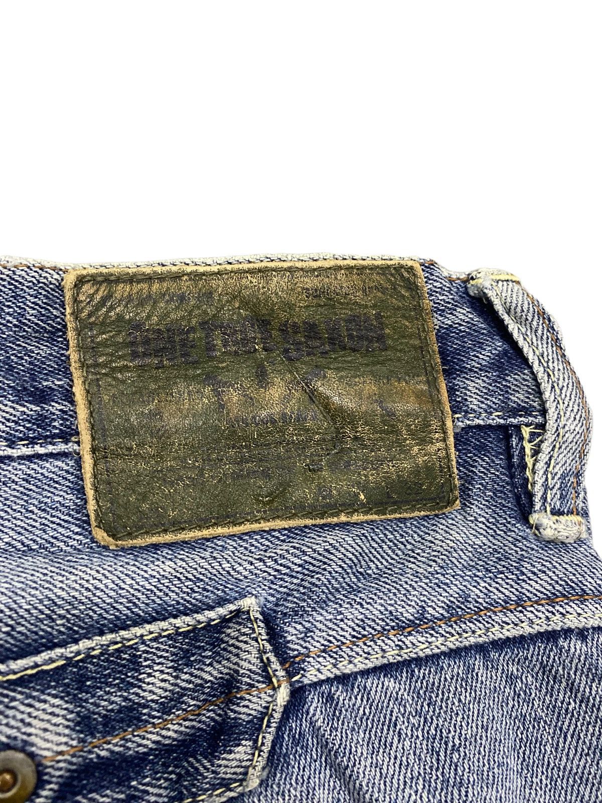 Japanese Brand Rare ONE TRUE SAXON japan buckle back jeans Size US 31 - 3 Thumbnail
