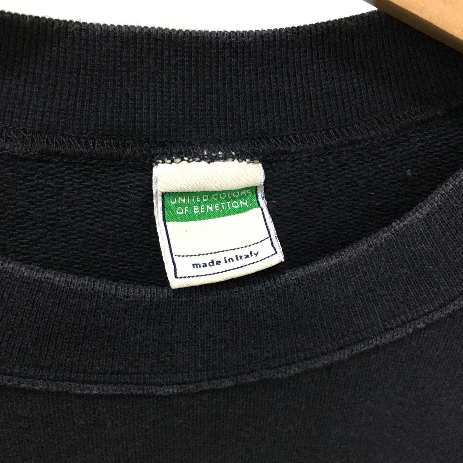 Vtg 90s United Colors Of Benetton Spellout Sweatshirt