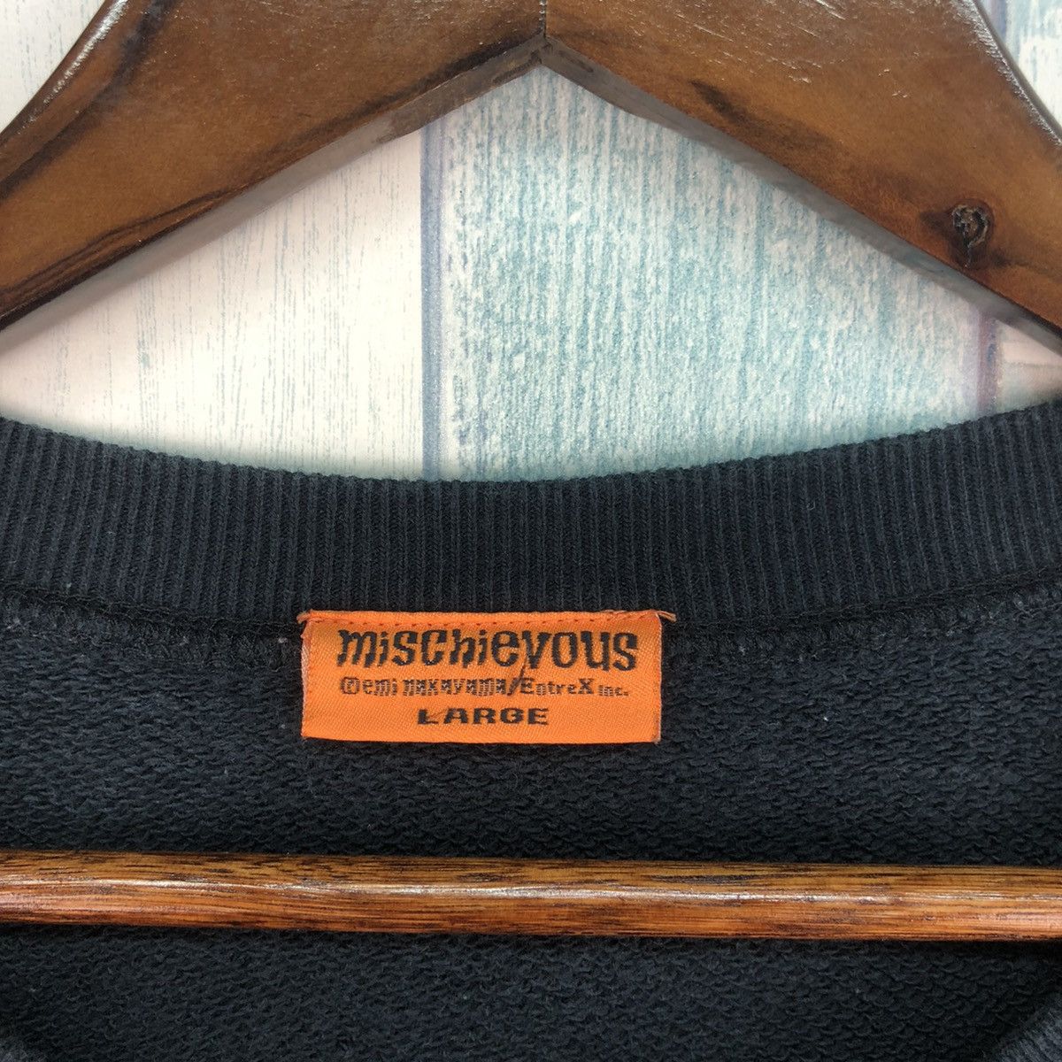 Japanese Brand RARE Vintage Mischievous Skunk Sweatshirt Size US L / EU 52-54 / 3 - 9 Thumbnail