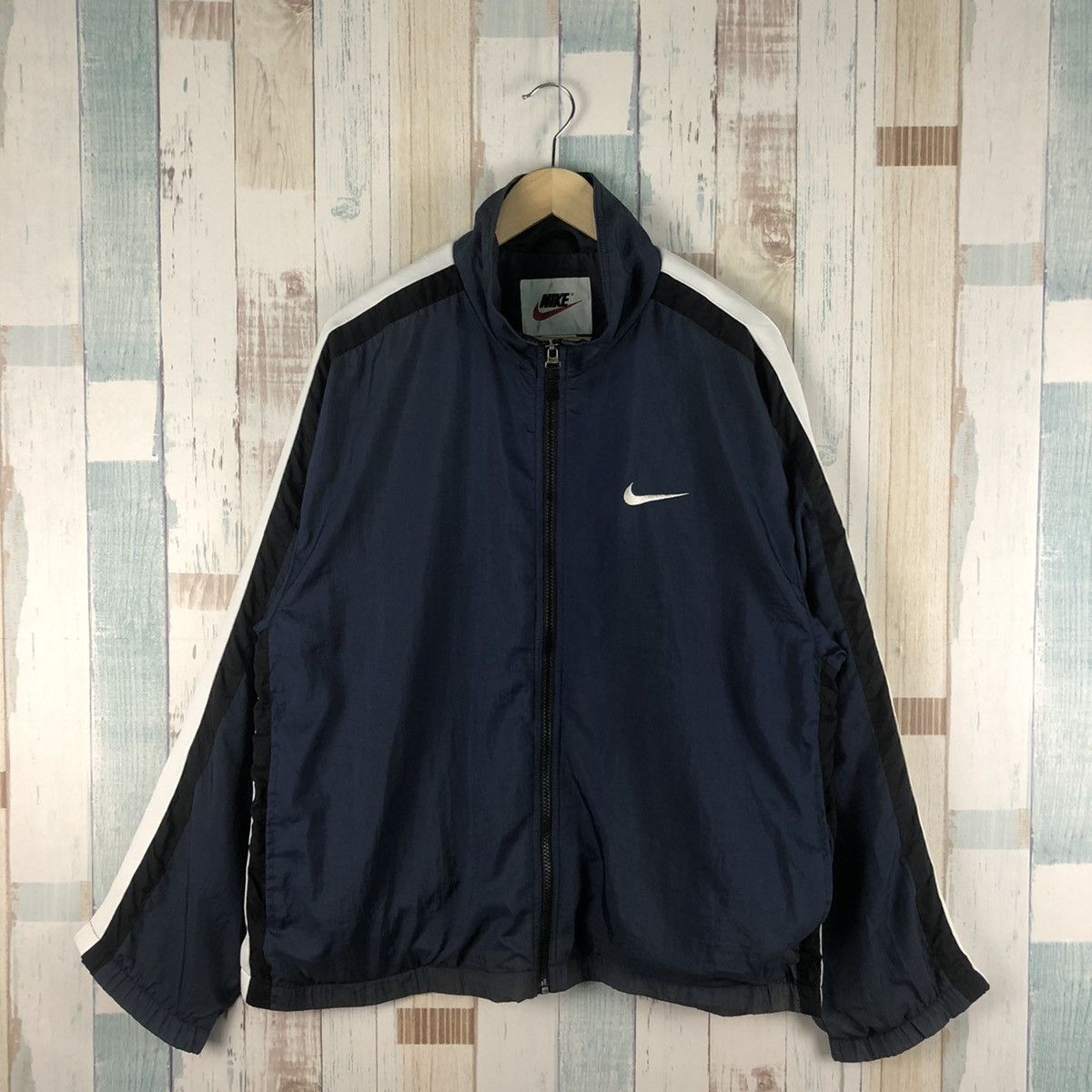 Nike Vintage Nike Big Logo Windbreaker Size US L / EU 52-54 / 3 - 2 Thumbnail