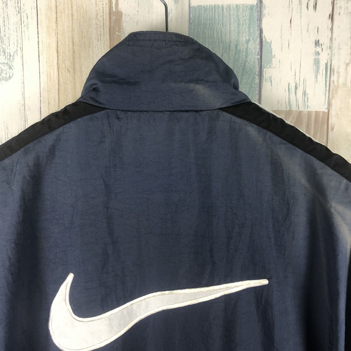 Nike Vintage Nike Big Logo Windbreaker Size US L / EU 52-54 / 3 - 6 Thumbnail