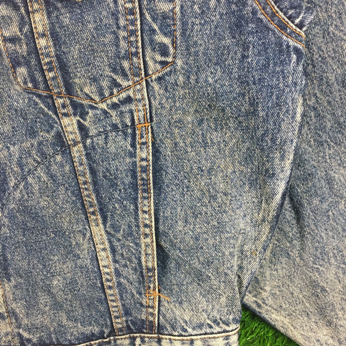 Vintage Vintage Trucker Denim Jacket Size US M / EU 48-50 / 2 - 5 Thumbnail