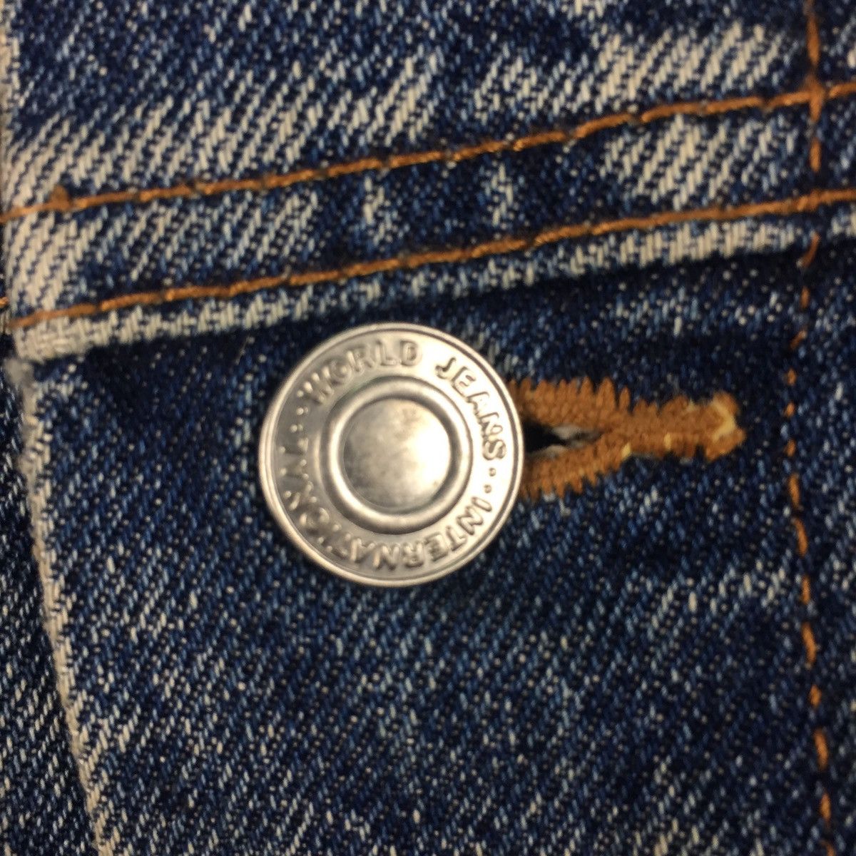 Vintage Vintage Trucker Denim Jacket Size US M / EU 48-50 / 2 - 7 Thumbnail