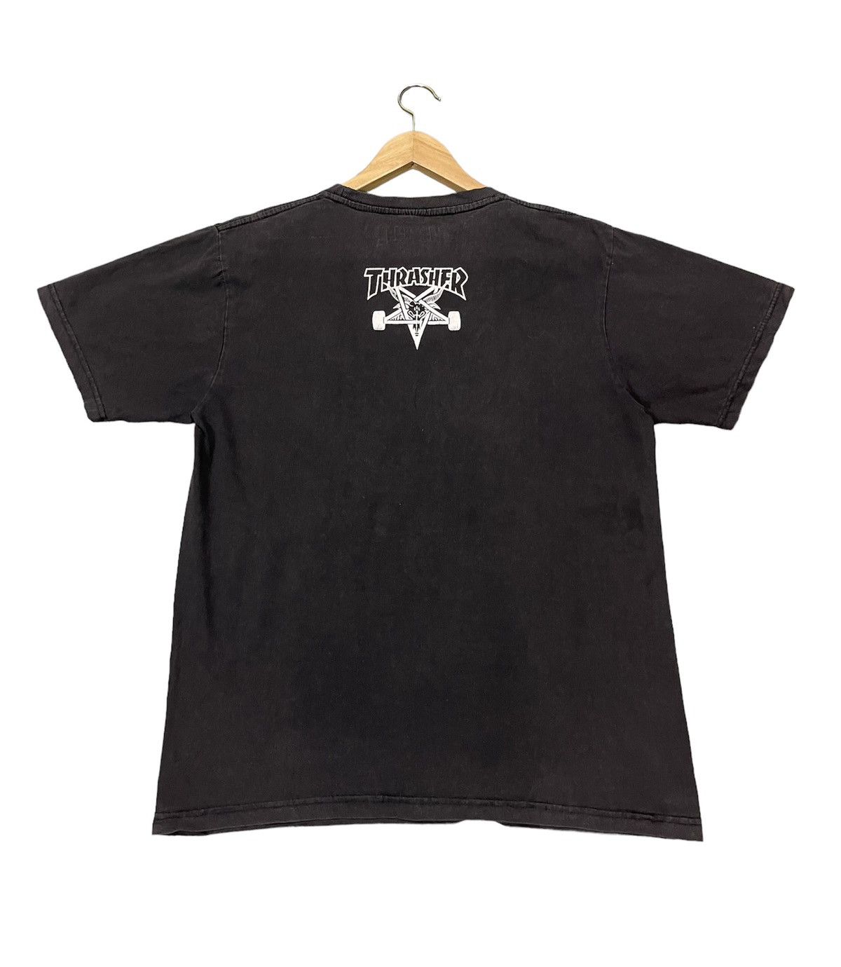 Thrasher THRASHER MAGAZINE FIRST COVER FADED T SHIRT Size US M / EU 48-50 / 2 - 2 Thumbnail