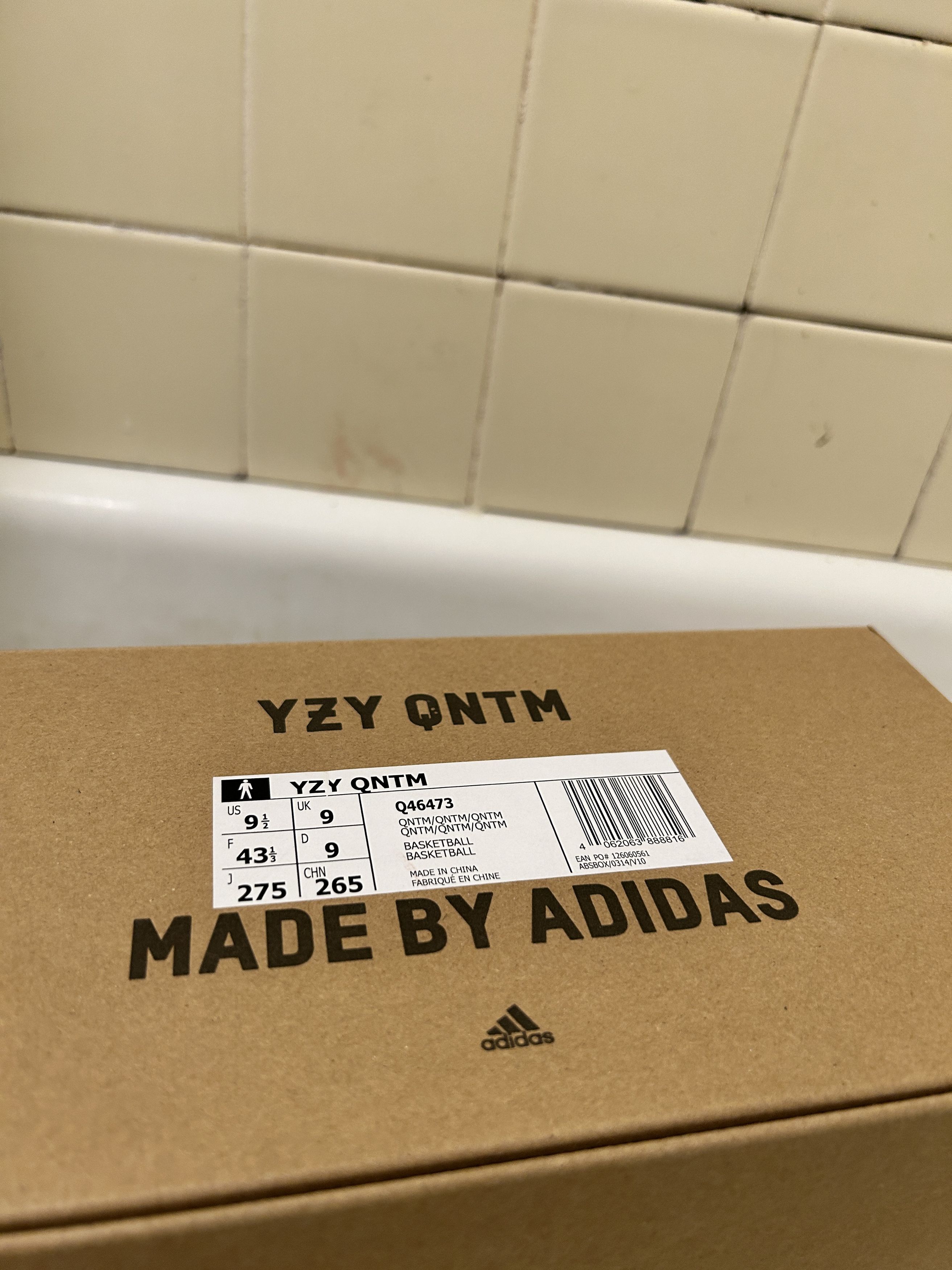 Adidas × Kanye West adidas Yeezy QNTM (Lifestyle Model) Size US 9.5 / EU 42-43 - 9 Thumbnail