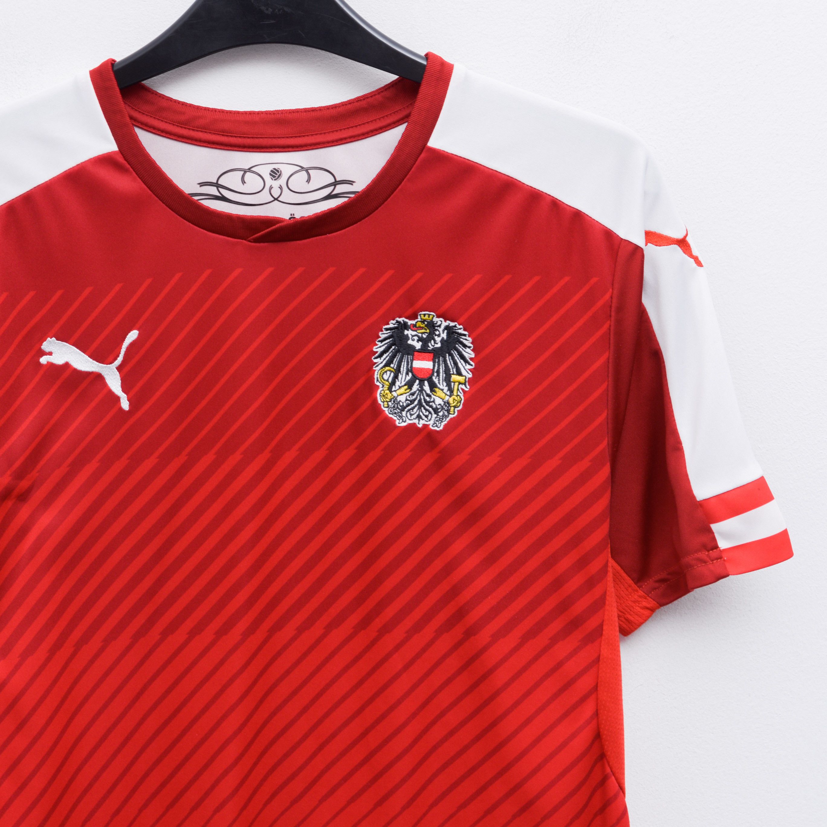 Puma Austria S Home Jersey Shirt Euro Cup 2016 2017 #1 Zinsberger Size US S / EU 44-46 / 1 - 2 Thumbnail