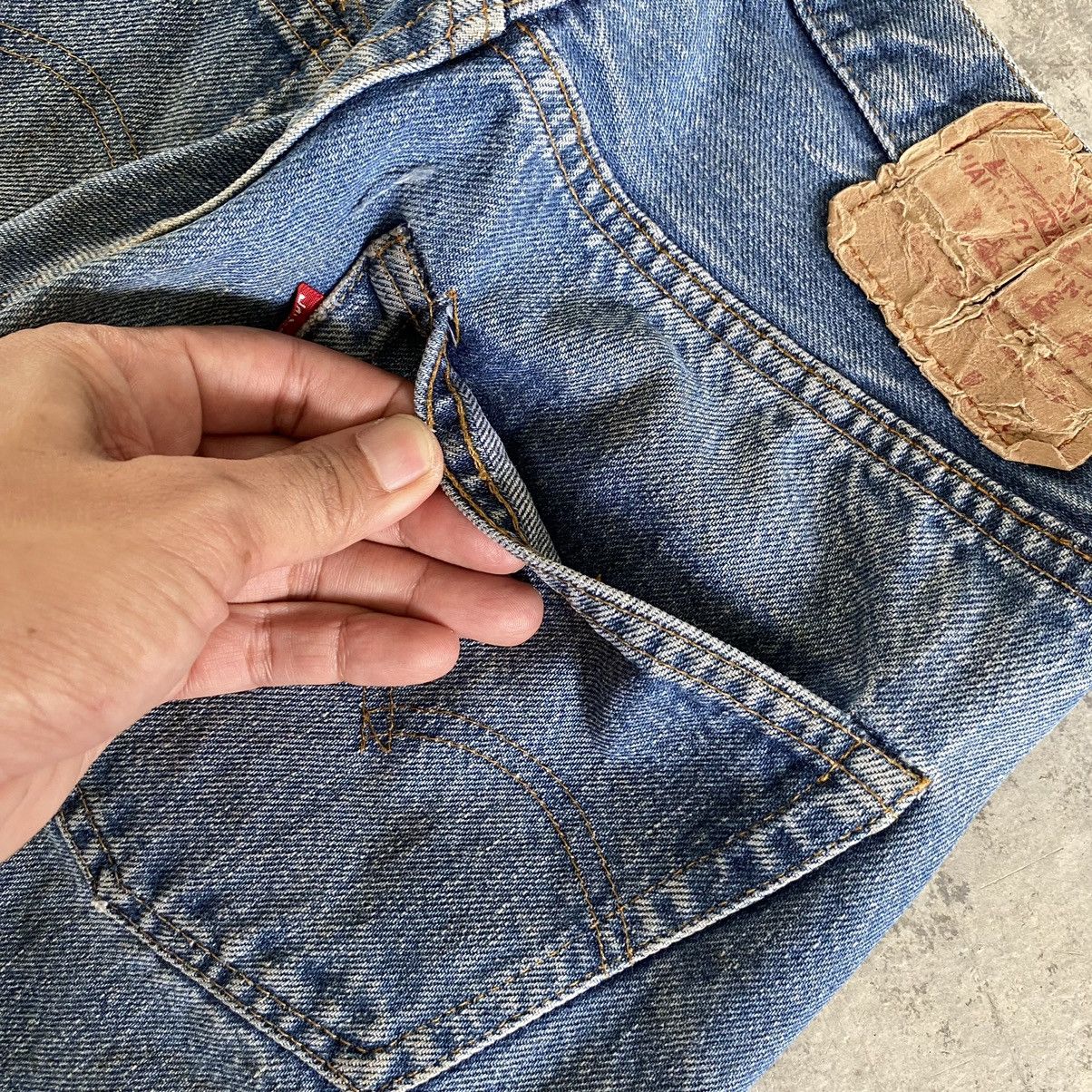 Levi's Vintage 70’s 80's Levi's 501 Selvedge Dirty Denim Jeans Size US 26 / EU 42 - 18 Thumbnail