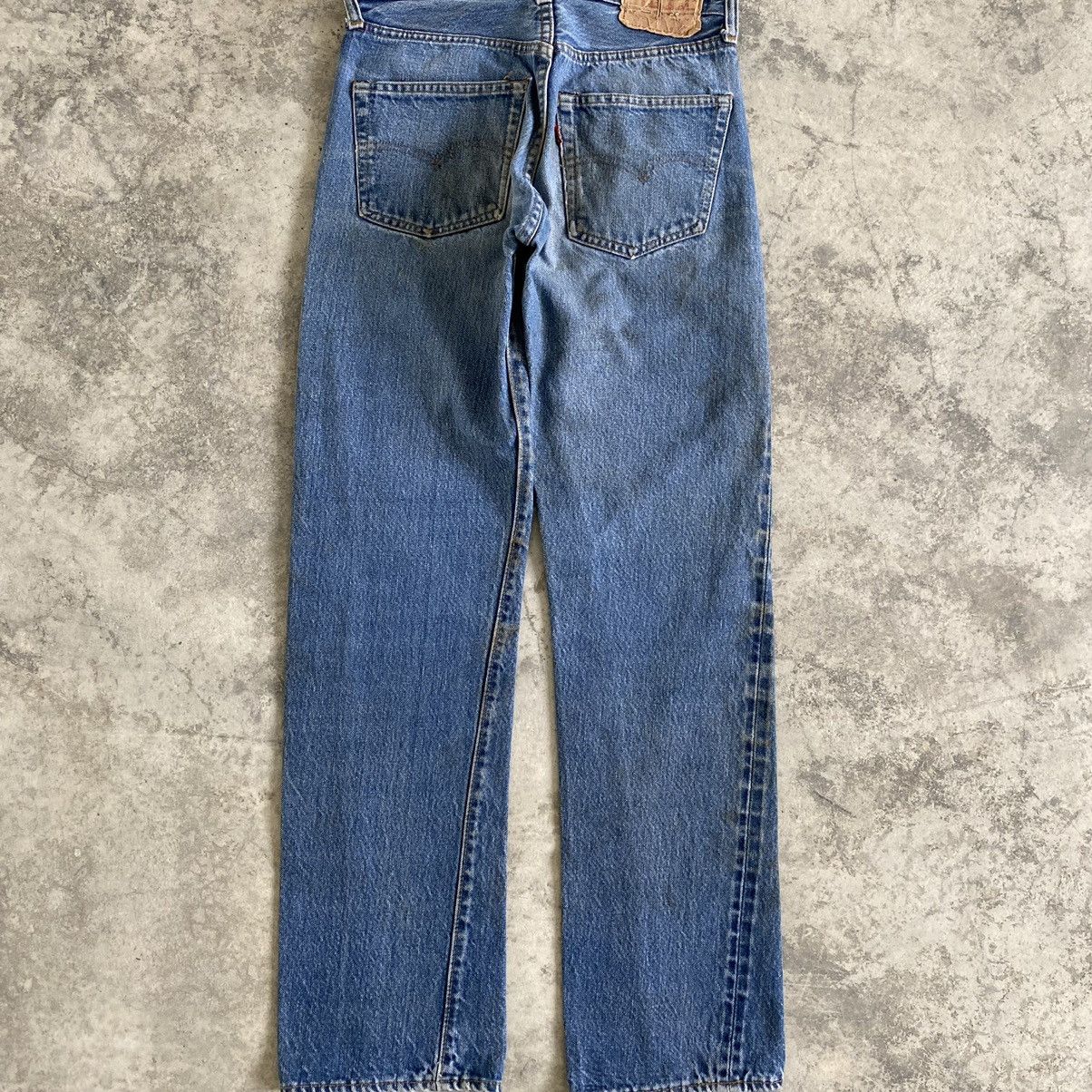 Levi's Vintage 70’s 80's Levi's 501 Selvedge Dirty Denim Jeans Size US 26 / EU 42 - 15 Thumbnail