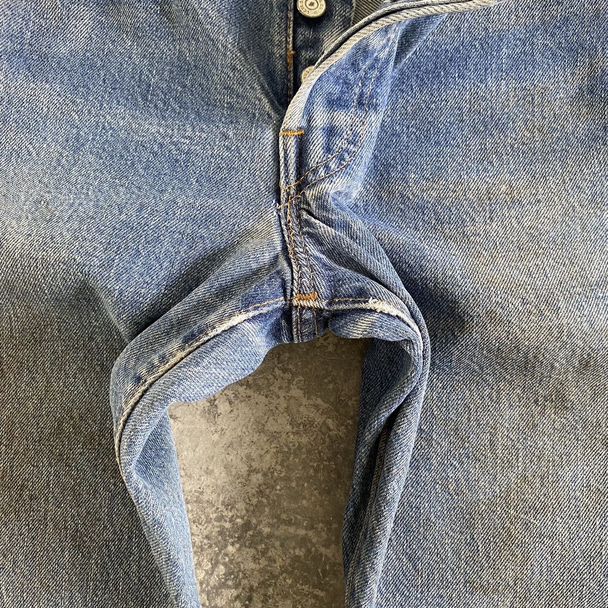 Levi's Vintage 70’s 80's Levi's 501 Selvedge Dirty Denim Jeans Size US 26 / EU 42 - 11 Thumbnail