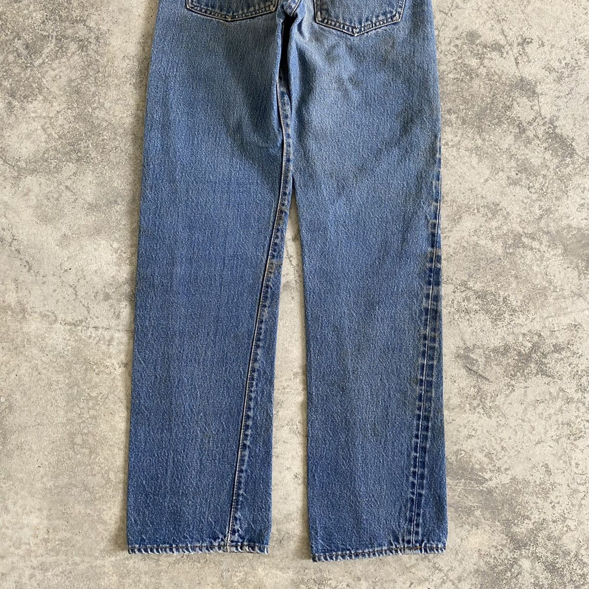 Levi's Vintage 70’s 80's Levi's 501 Selvedge Dirty Denim Jeans Size US 26 / EU 42 - 14 Thumbnail