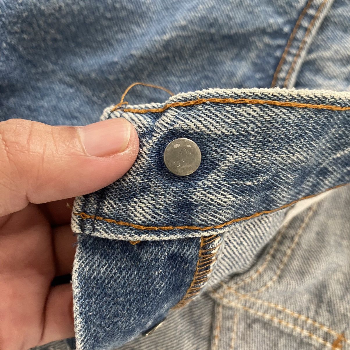 Levi's Size 29x29.5 Vintage 80's Levi's 501 Stone Washed Jeans Size US 29 - 8 Thumbnail