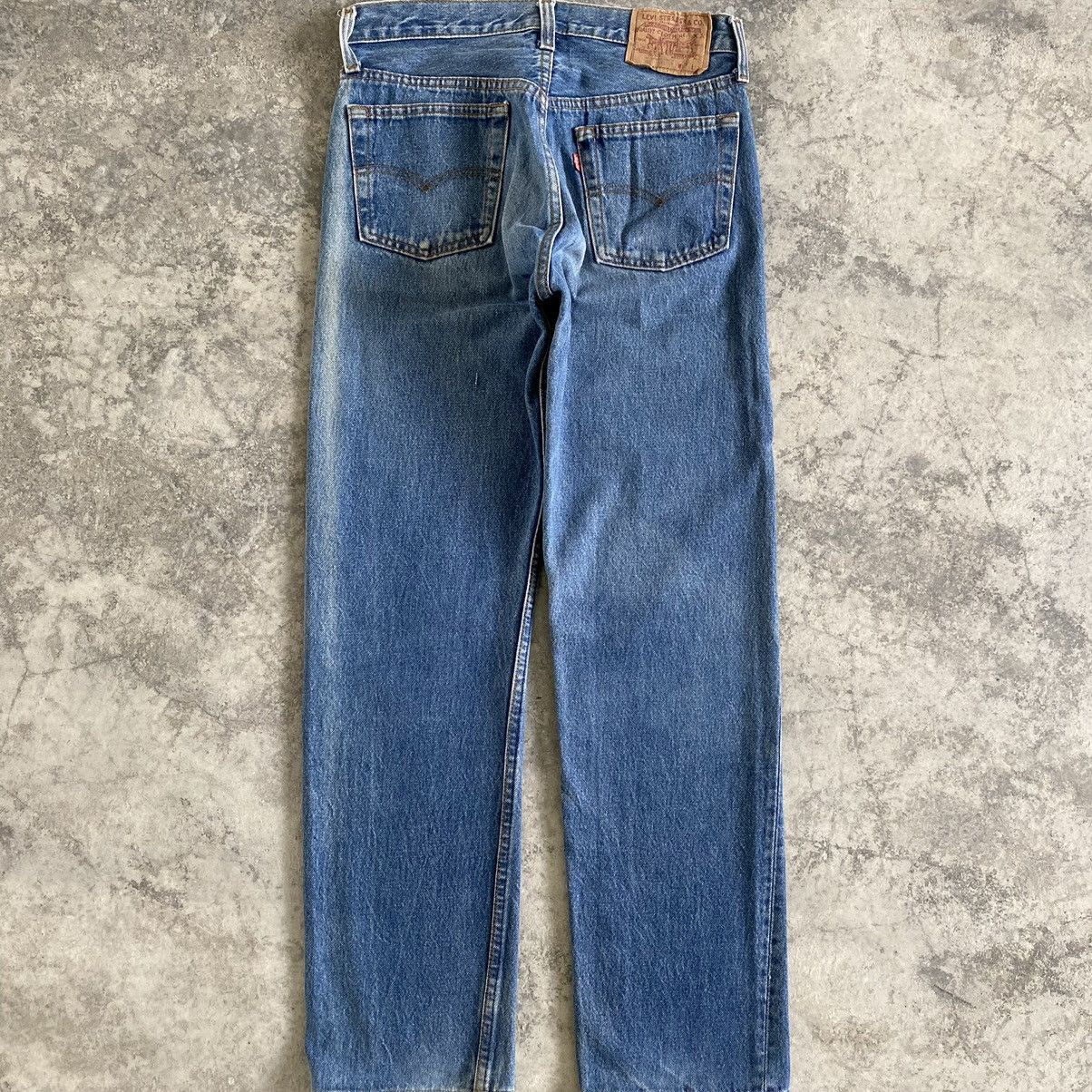 Levi's Size 29x29.5 Vintage 80's Levi's 501 Stone Washed Jeans Size US 29 - 12 Thumbnail