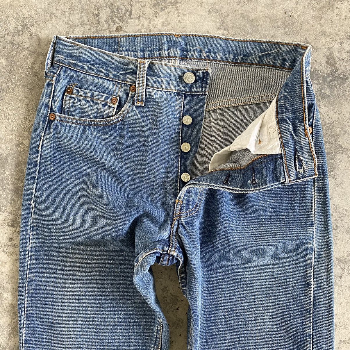 Levi's Size 29x29.5 Vintage 80's Levi's 501 Stone Washed Jeans Size US 29 - 7 Thumbnail