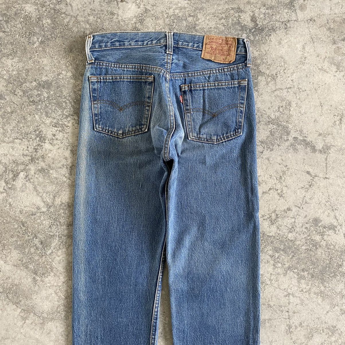Levi's Size 29x29.5 Vintage 80's Levi's 501 Stone Washed Jeans Size US 29 - 10 Thumbnail