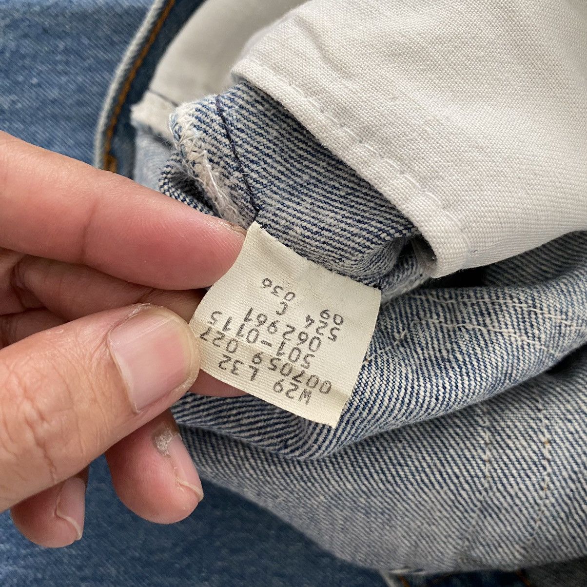 Levi's Size 29x29.5 Vintage 80's Levi's 501 Stone Washed Jeans Size US 29 - 17 Thumbnail