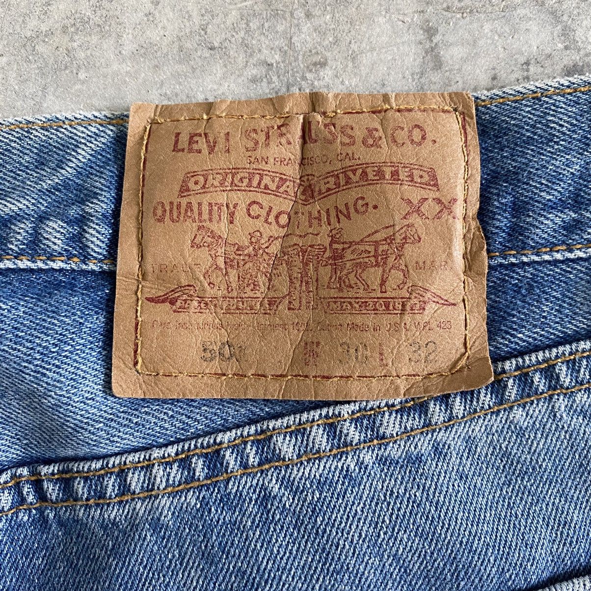 Levi's Size 30x31 Vintage 90's Levi's 501 Washed Blue Denim Jeans Size US 30 / EU 46 - 14 Thumbnail